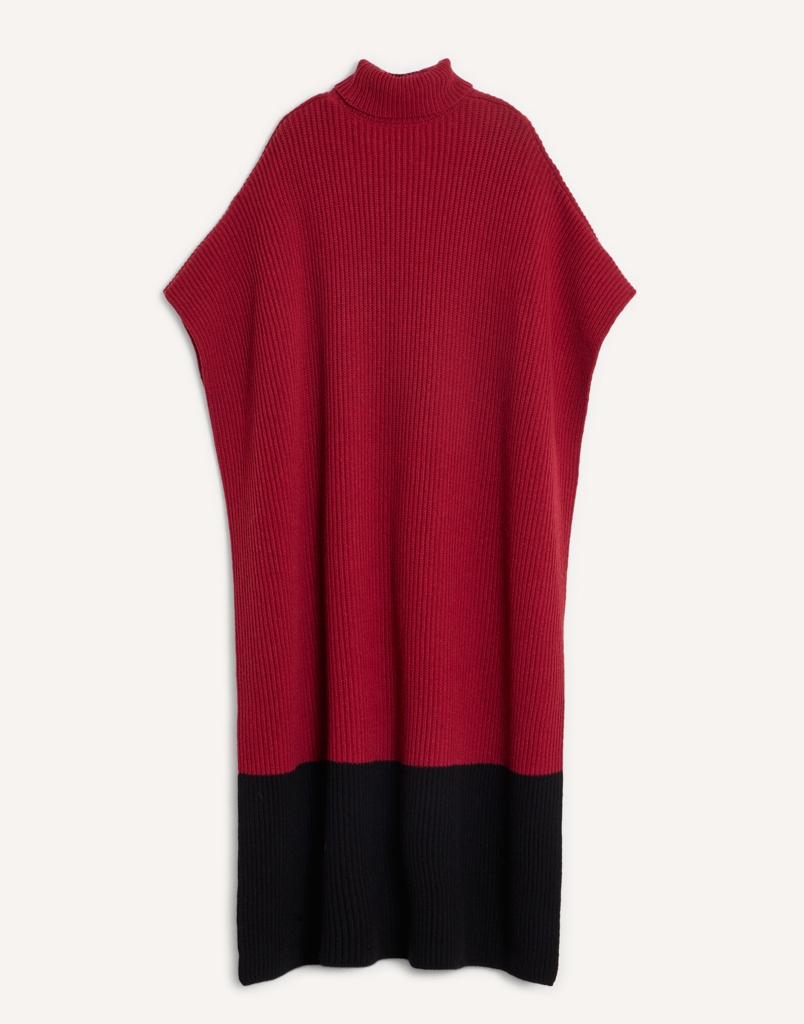 La DoubleJ Make An Entrance Cape Bicolor Bicolor Burgundy and Black SCA0116KNI222VA521RE07