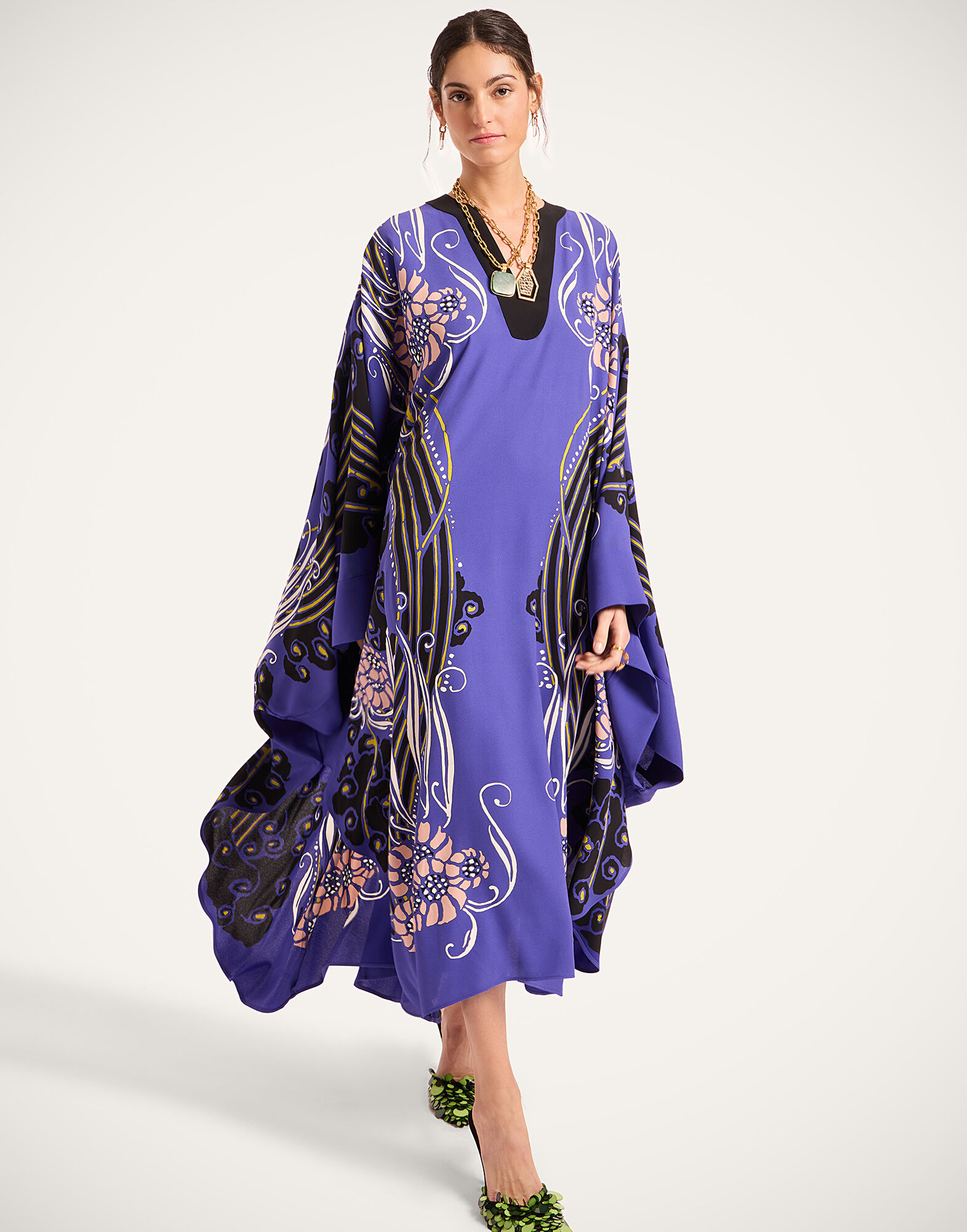 La DoubleJ Karis Kaftan Atlantis Plac&eacute;e Purple DRE0935VIS027ATL03PU01