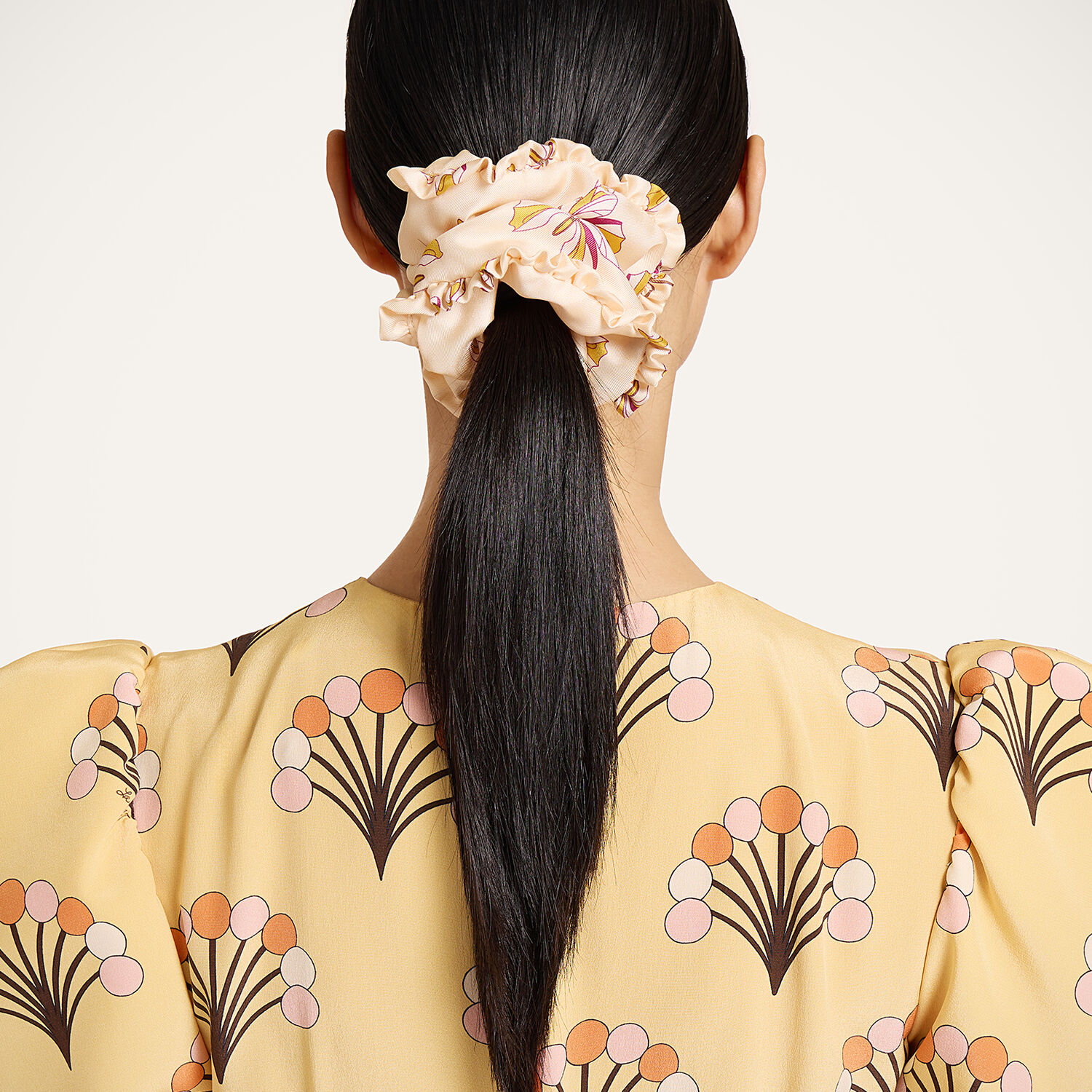 La Double J Scrunchie Set