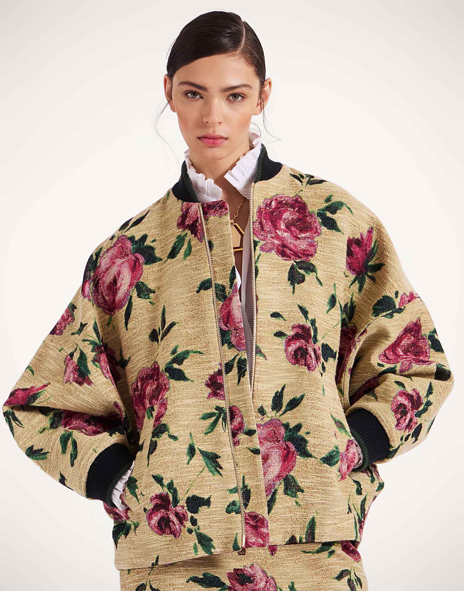 La DoubleJ Brooklyn Bomber Roses Light Beige JAC0128COT069ROS06BR01