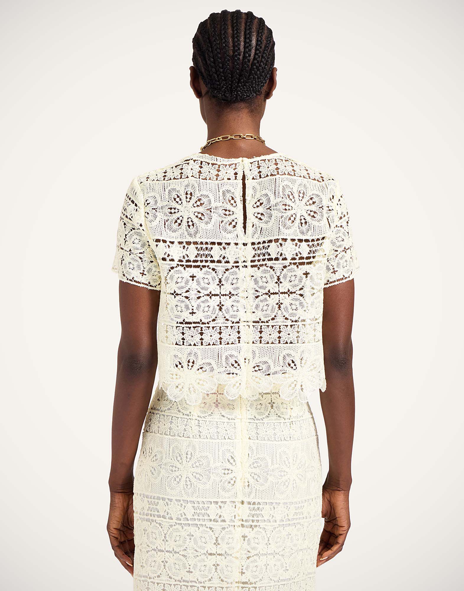 La DoubleJ Aria Tee Caper Light Yellow TOP0125EMB104CEP03YE01