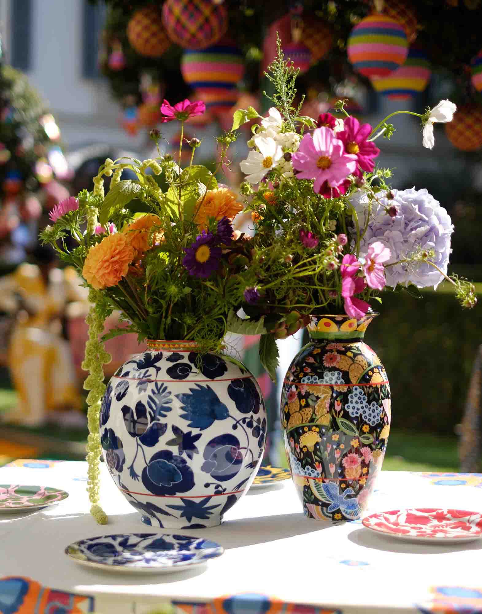 La DoubleJ Amphora Vase Colombo Nero VAS0001CER001COL0006