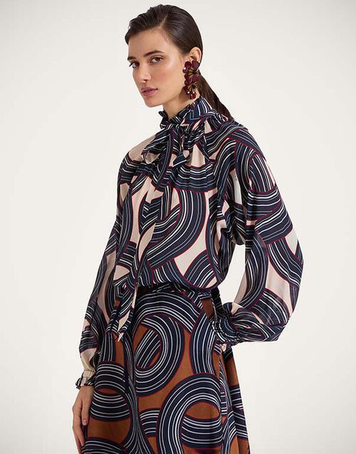 La DoubleJ Cerere Blouse Montecarlo Cream SHI0120VIS019MTC01WH03