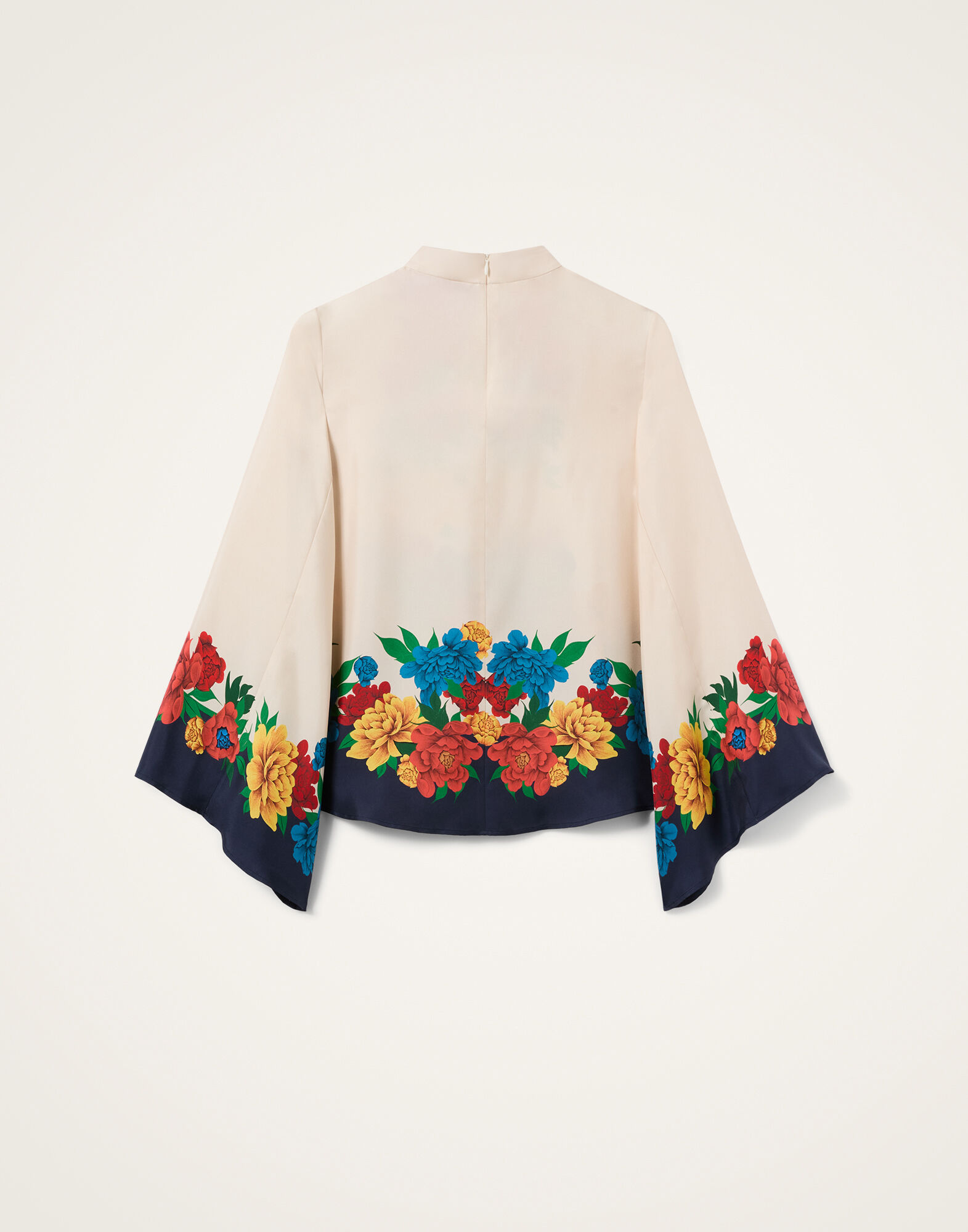 La DoubleJ Make An Exit Top Princess Peony Plac&eacute;e Ivory TOP0117SIL017PPE02WH04