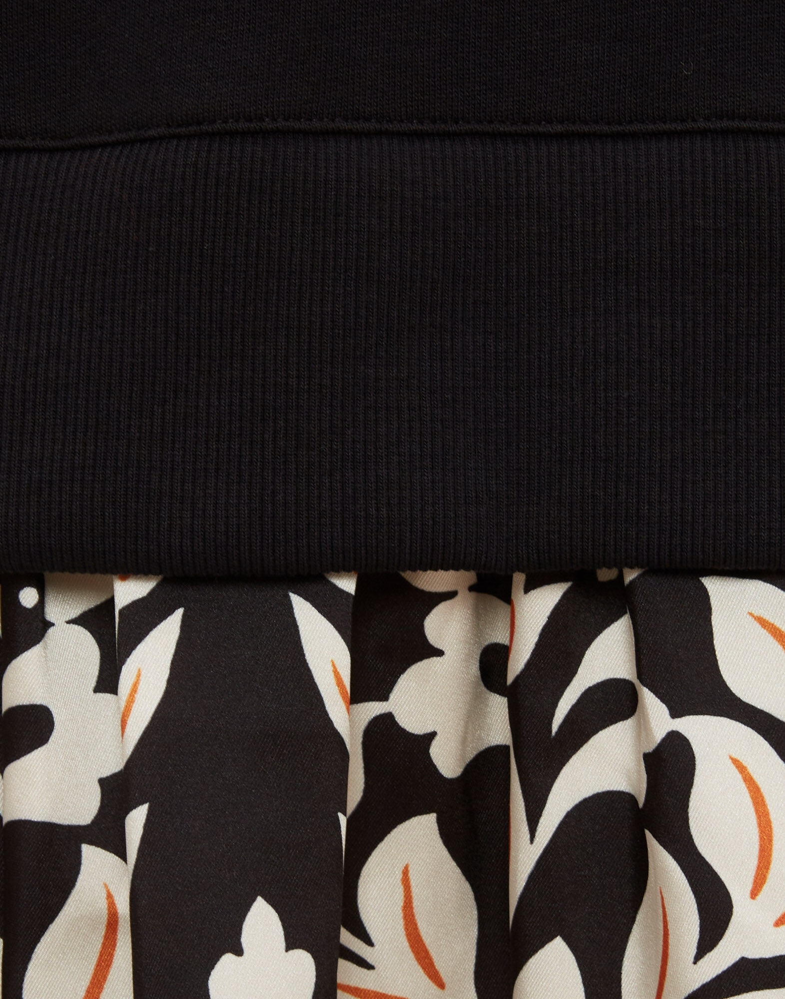 La DoubleJ Sporty Dress Ghirlanda Black DRE0453FOD001GHI01BL01