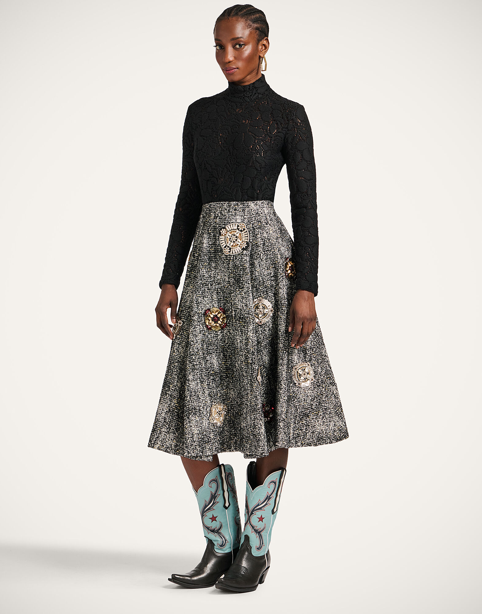 La DoubleJ Dolce Vita Skirt Solid Black & White SKI0175EMB116NUC05BL03