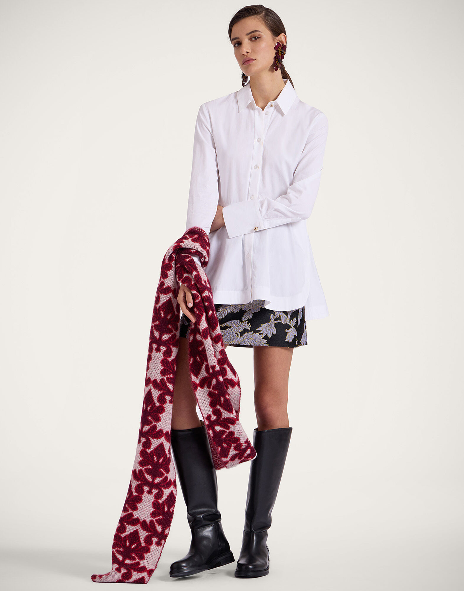 La DoubleJ Iris Shirt Solid White SHI0113COT064SOLIDWH01