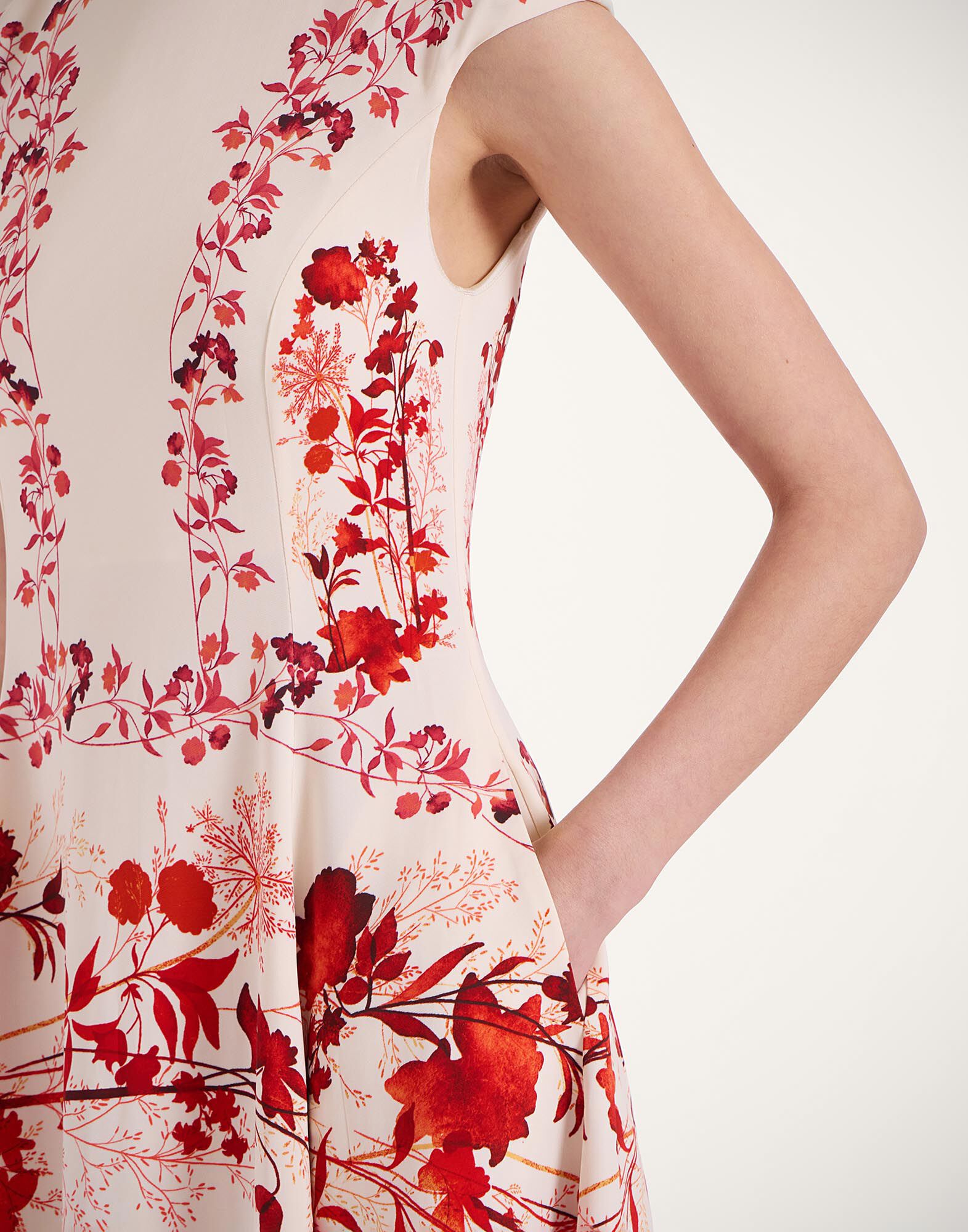 La DoubleJ Park Ave Dress Woodland Plac&eacute;e Camouflage DRE0857VIS006WOD01GR08