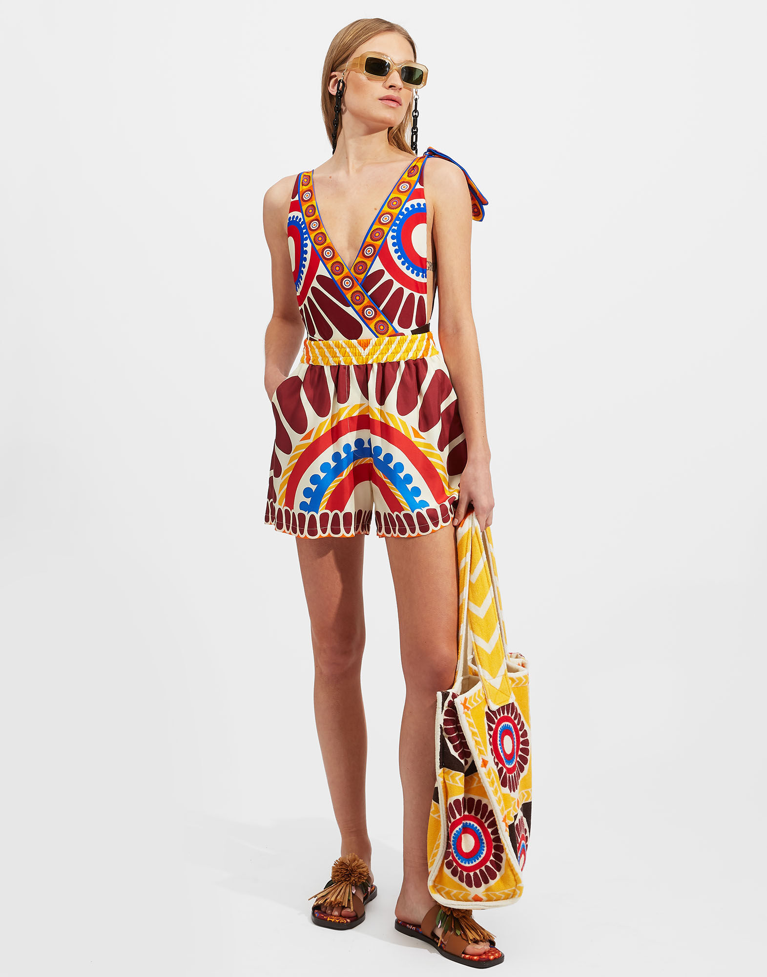 La DoubleJ Pull-Up Shorts Solar Plac&eacute;e TRO0060SIL006SOL0002