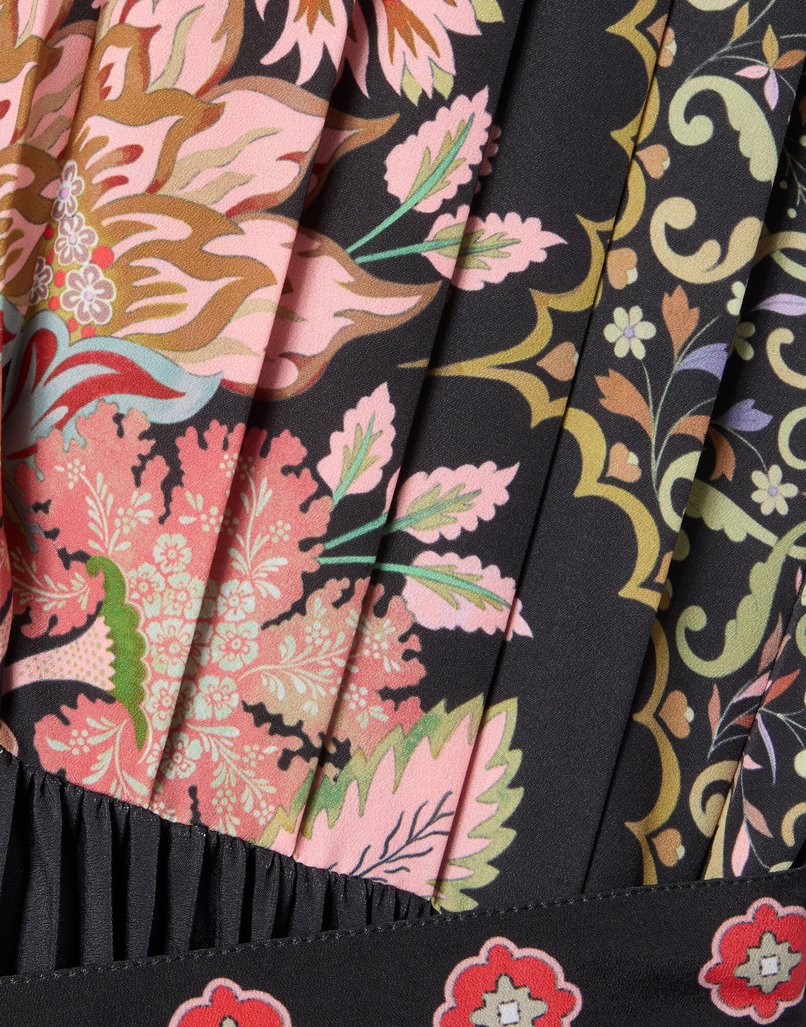 La DoubleJ Accordion Dress Cornucopia Plac&eacute;e Black DRE0991CHF007CRN03BL01