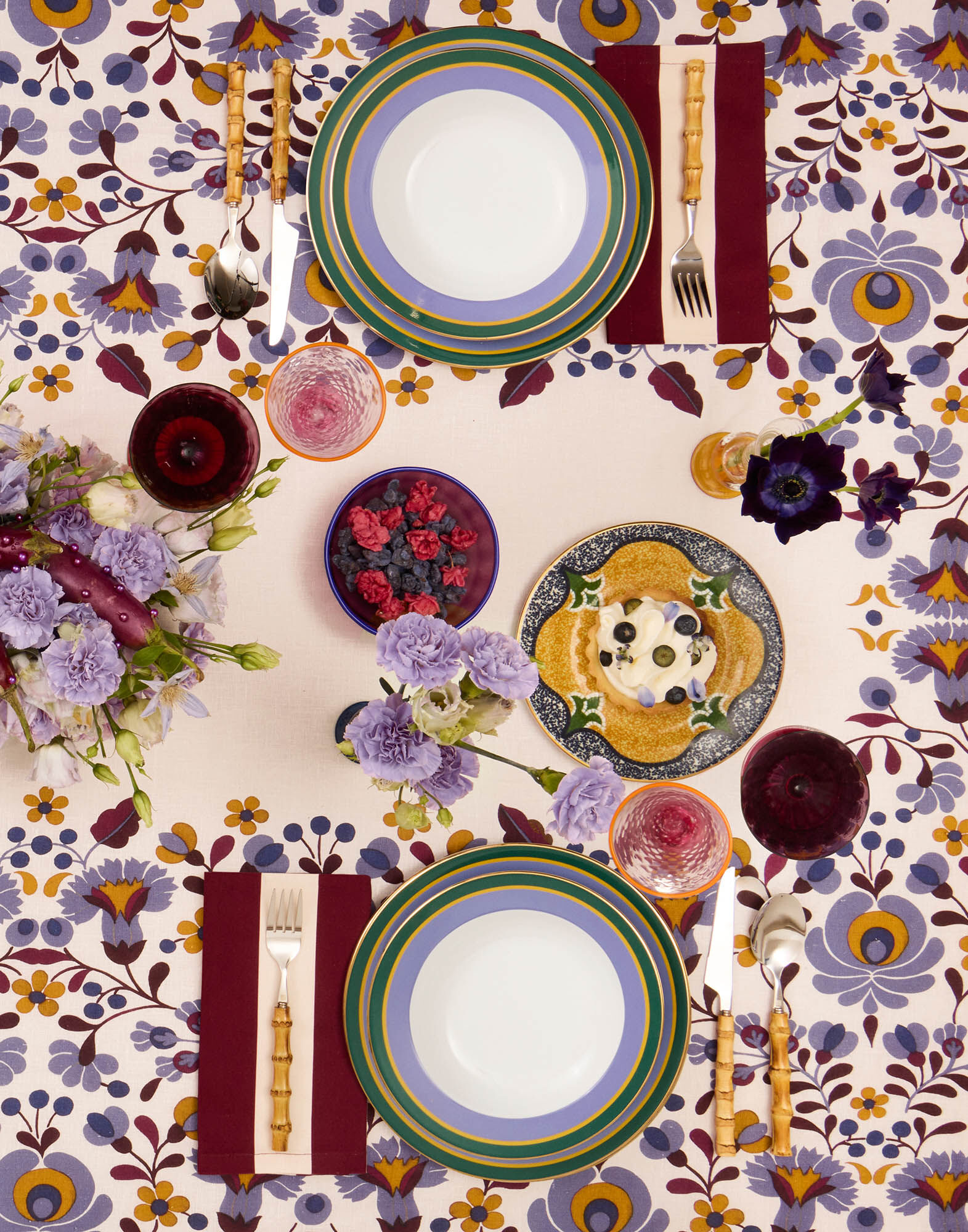 La DoubleJ Soup Plates Set Of 2 Rainbow Violet SOU0002CER001RAI07PU01