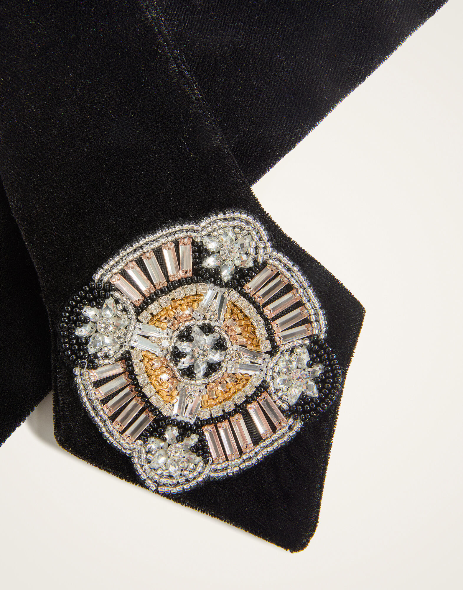 La DoubleJ Ella 2-Ways Stole Nucleus Black HEB0024VEL015NUC05BL01