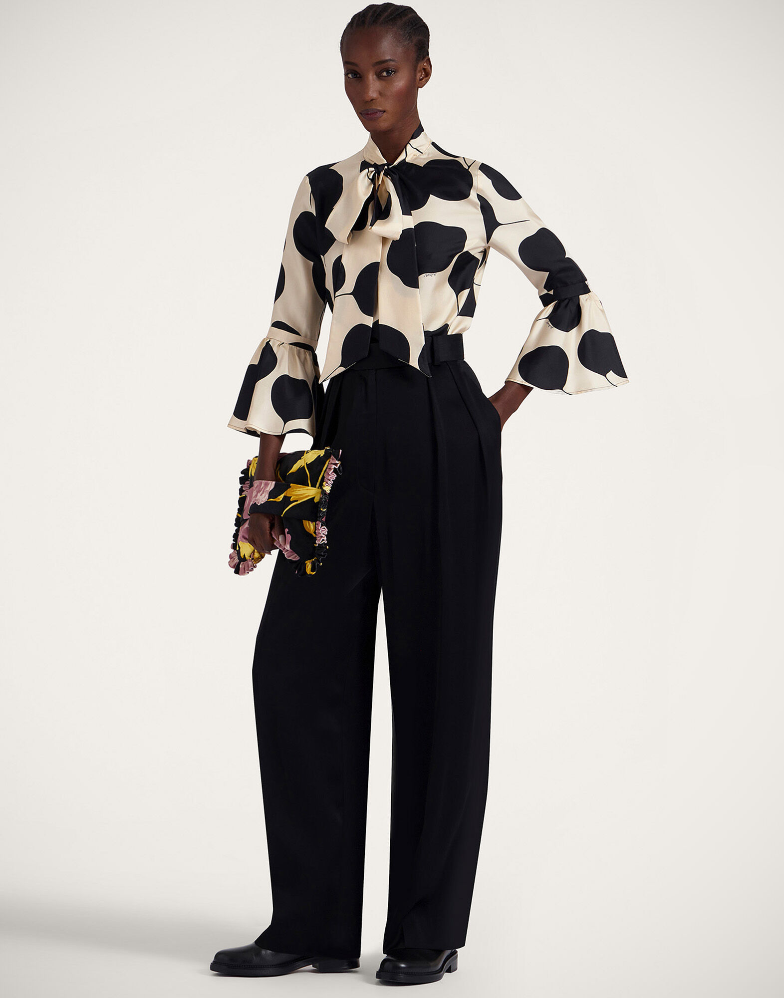 La DoubleJ Happy Wrist Top Lunaria Light Pink SHI0011SIL001RIA01PI02