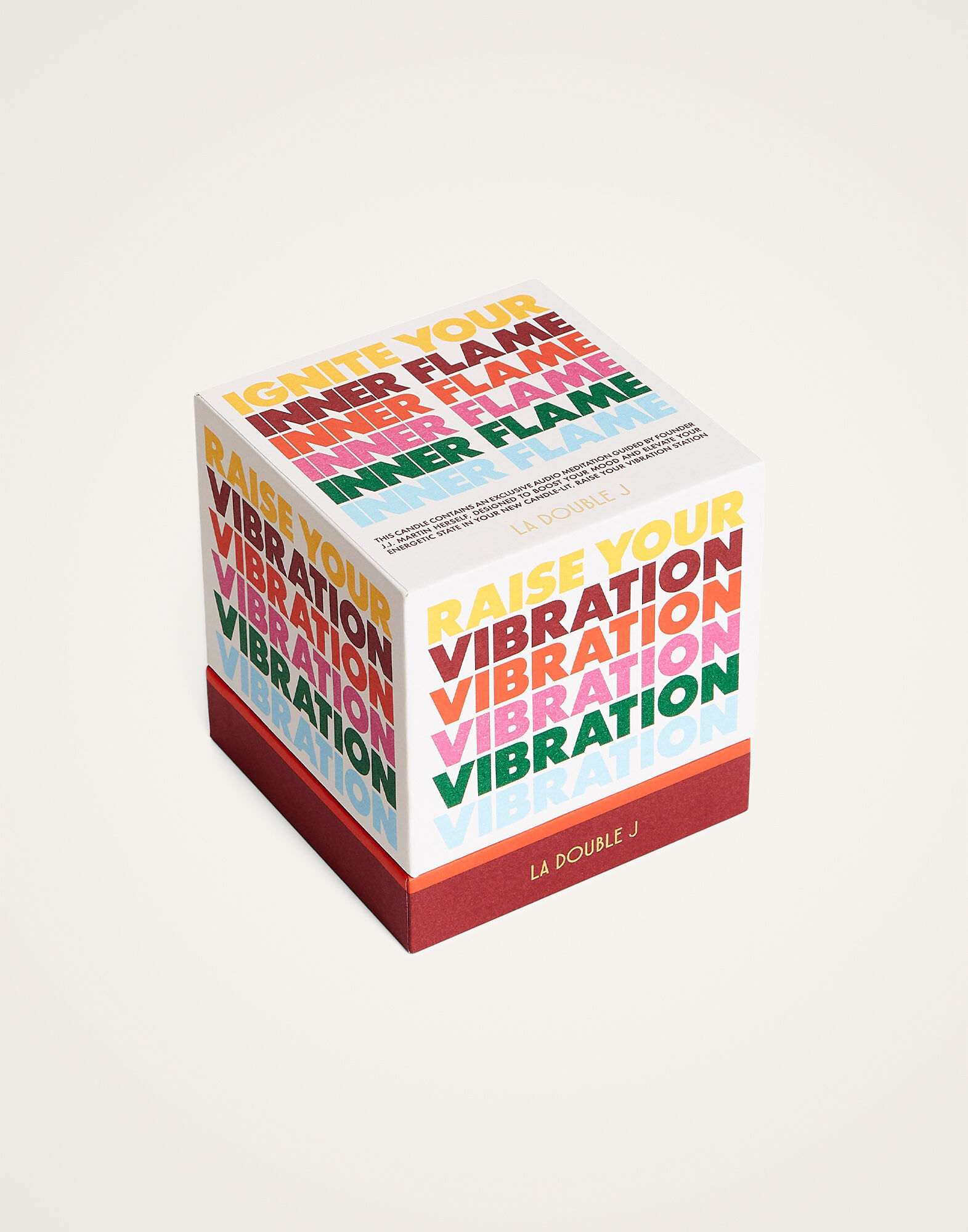La DoubleJ Candle Raise Your Vibration CAN0008CER002RYV01MU01