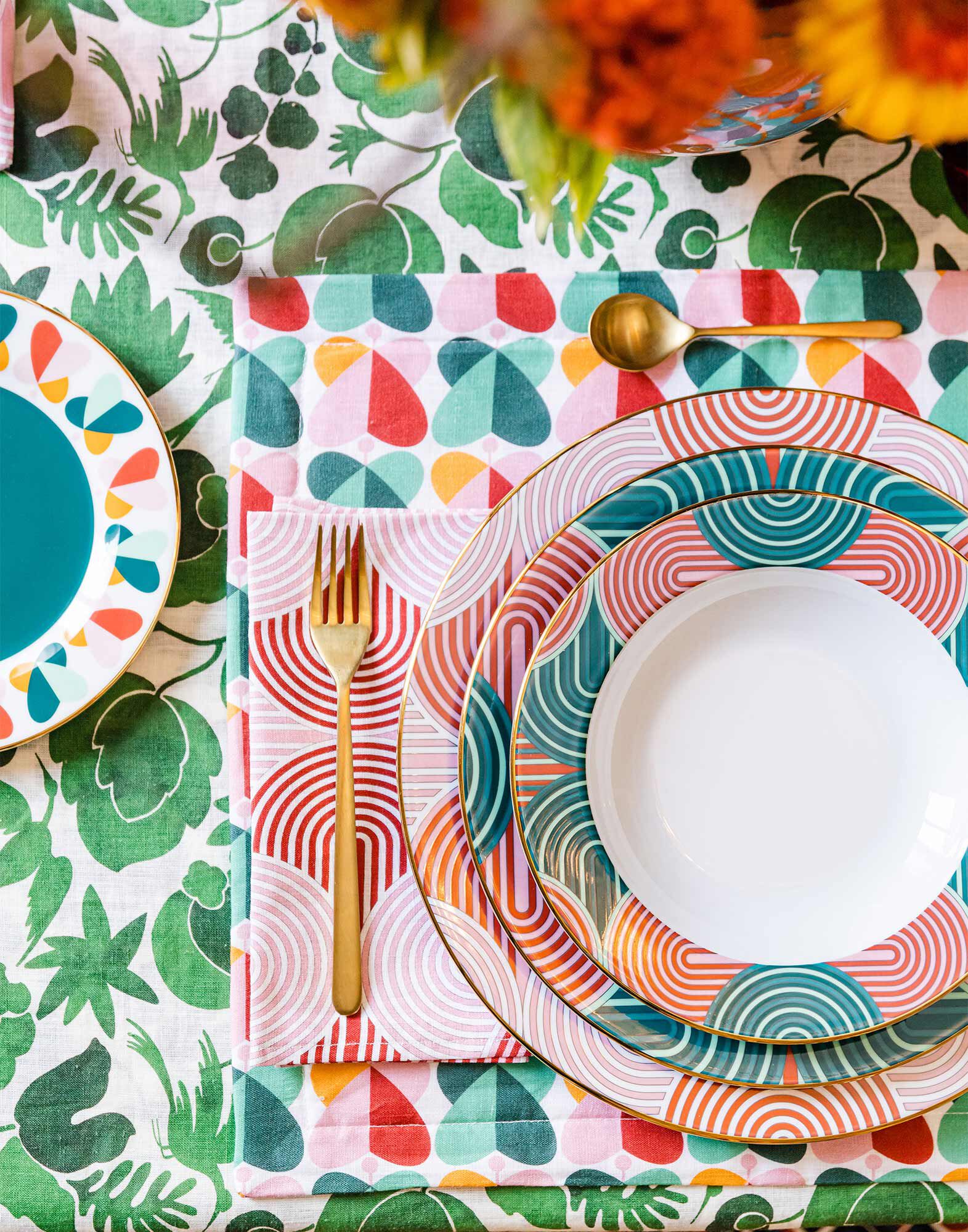 La DoubleJ Soup Plates Set Of 2 Slinky Green SOU0002CER001SLI05GR02