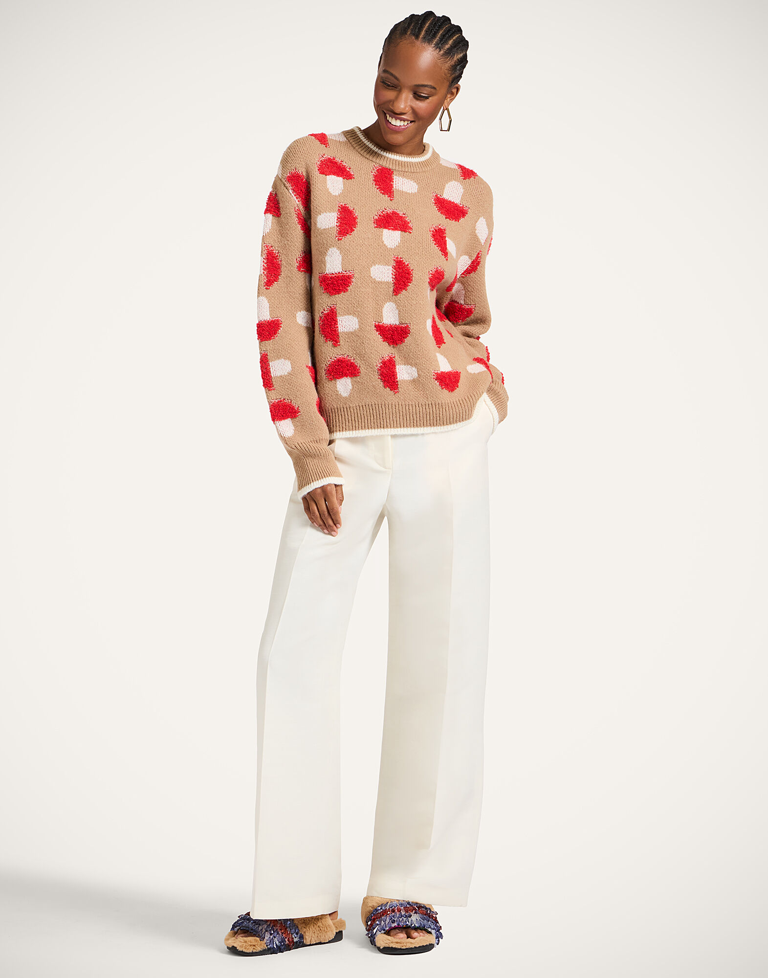 La DoubleJ Fun-Guy Sweater Camel & Red PUL0343KNI193VA449BR04