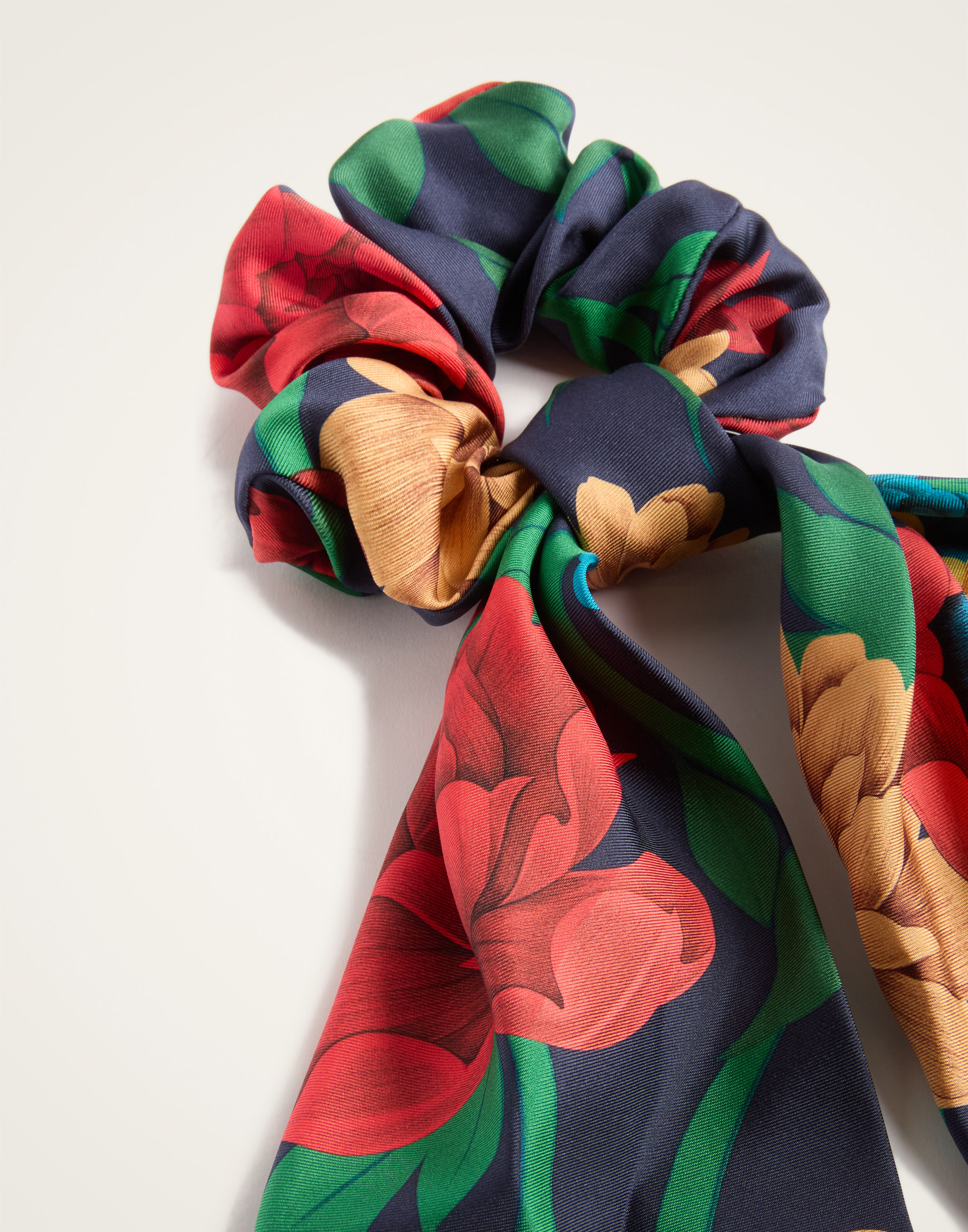 La DoubleJ Bow Scrunchie Queen Peony Blue SCR0007SIL001QPE01BU03