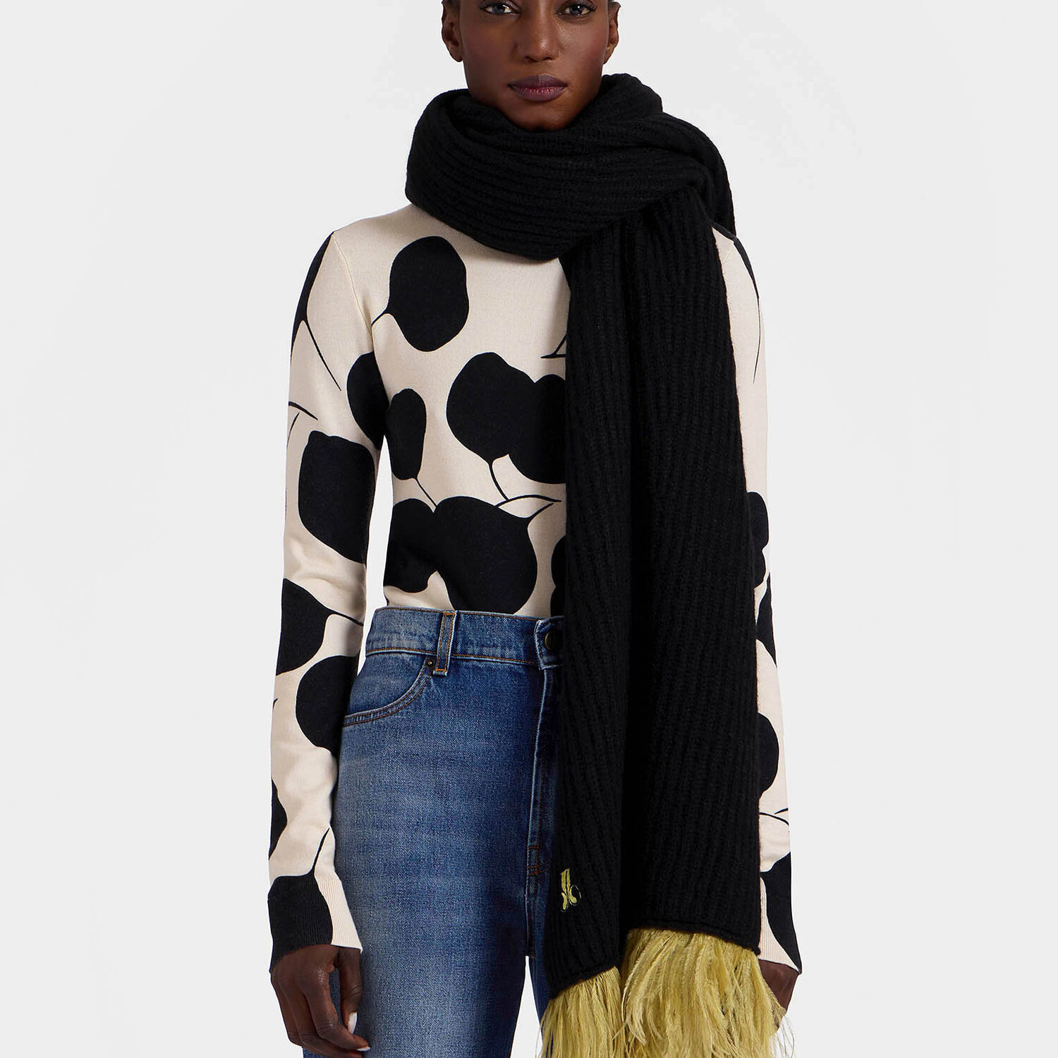 La Double J High Kick Scarf