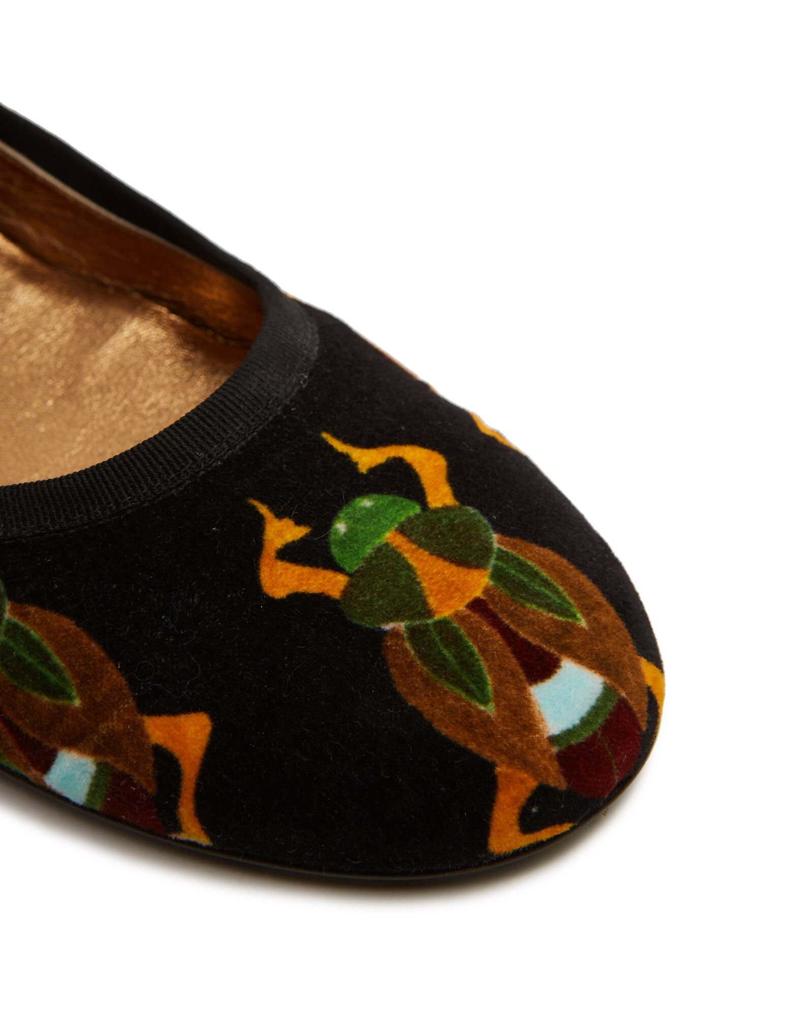 La DoubleJ Winter Ballerina Flats Scarab Black SHO0090VEL001SCA01BL01