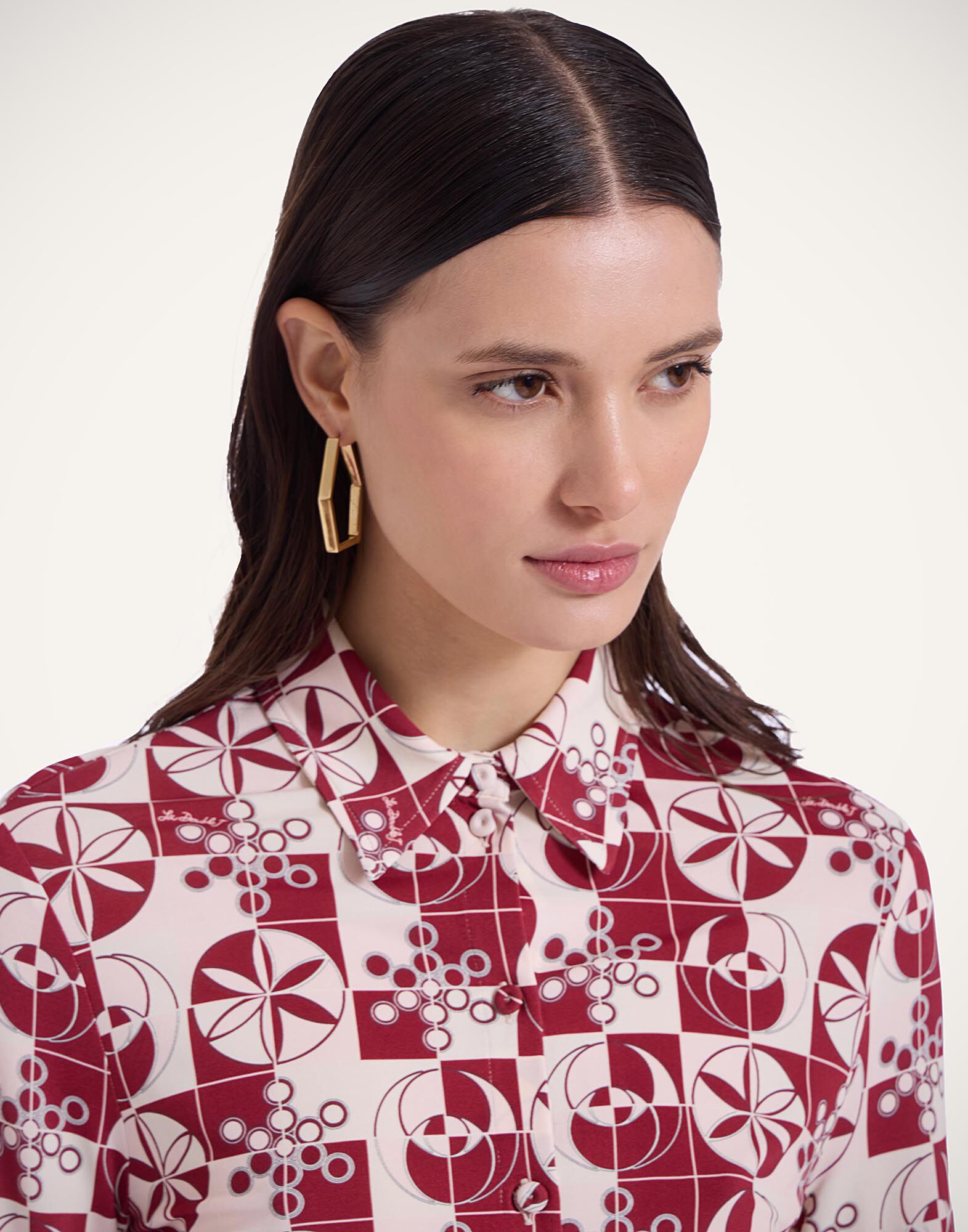 La DoubleJ Fitted Shirt Eclipse Burgundy SHI0116JER027ECL01RE02