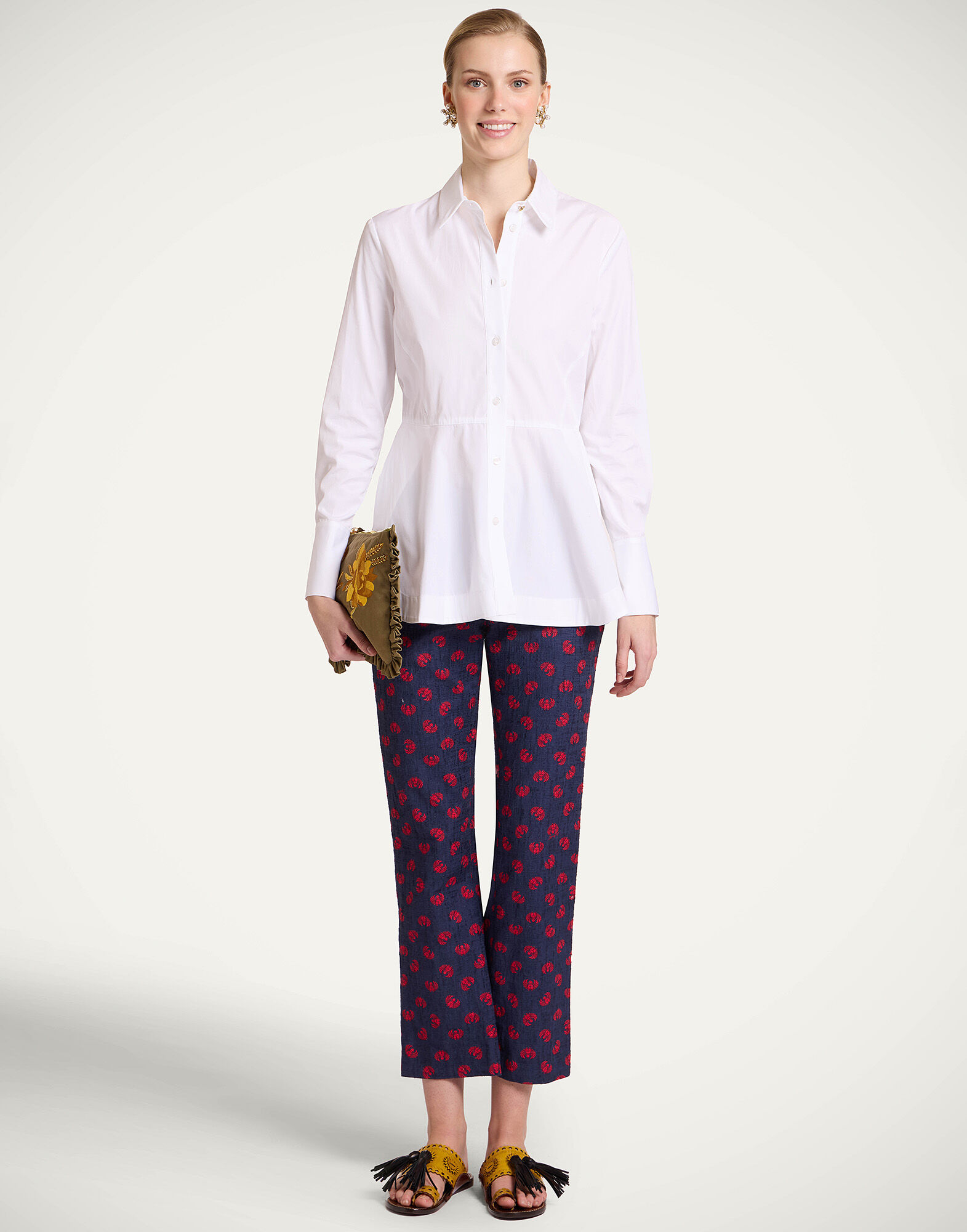 La DoubleJ Iris Shirt Solid White SHI0113COT064SOLIDWH01