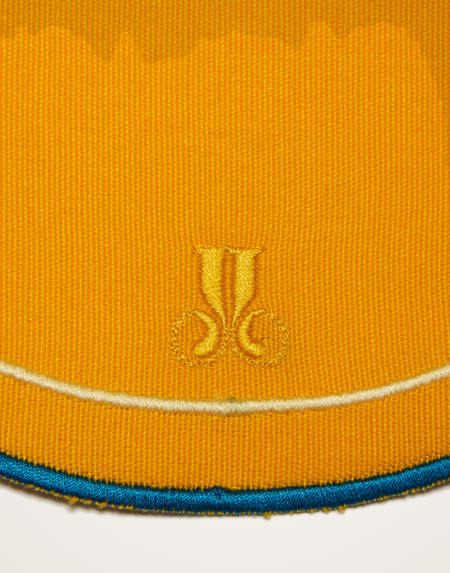 La DoubleJ Medallion Placemats Set Of 2 Solid Yellow PMT0028ACR003SOLIDYE02