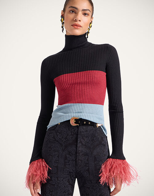 La DoubleJ High Kick Top Color Block Black & Burgundy PUL0167KNI091VA415BL01