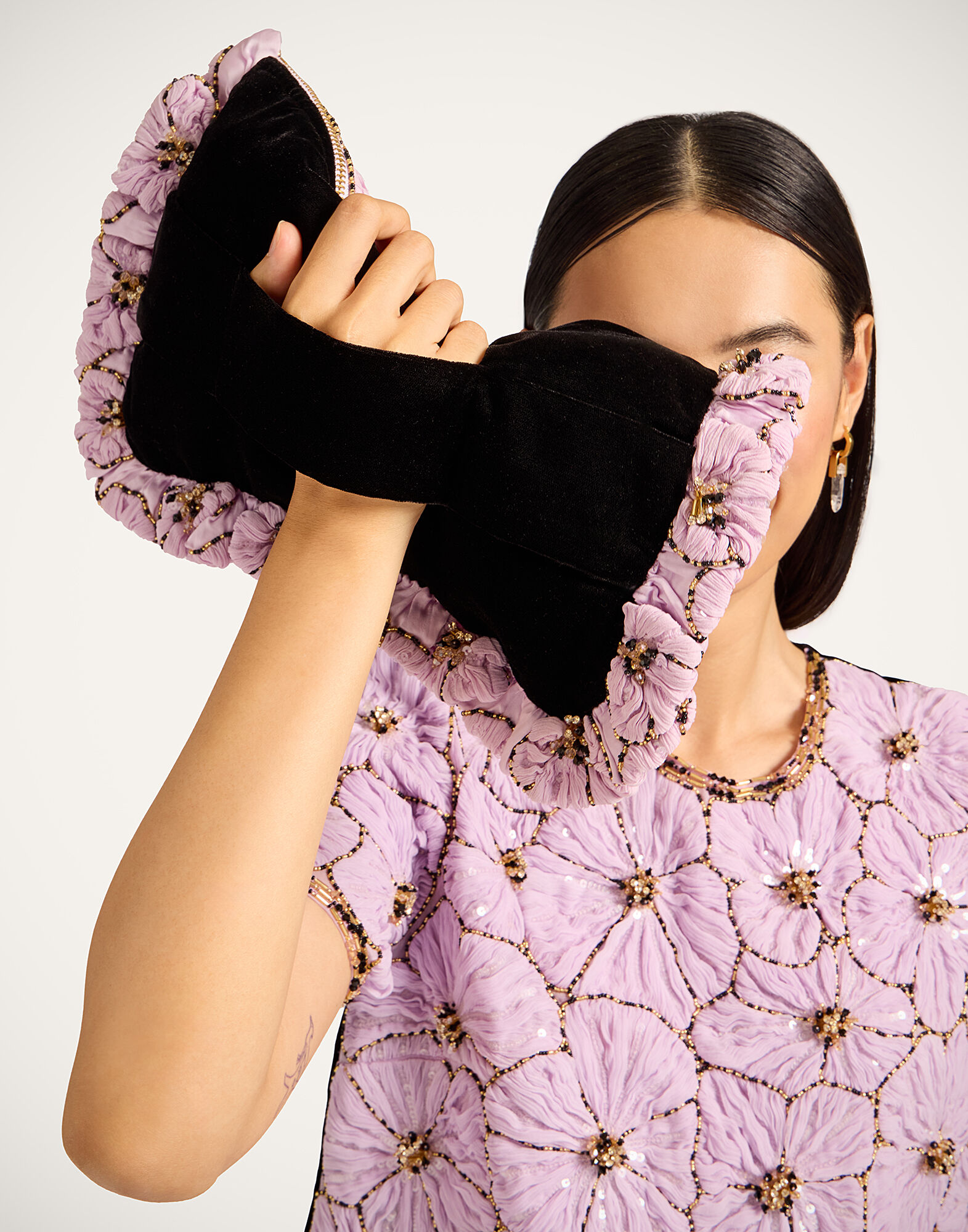 La DoubleJ Hand Pochette Solid Lilac BAG0081EMB123CAM01PU02