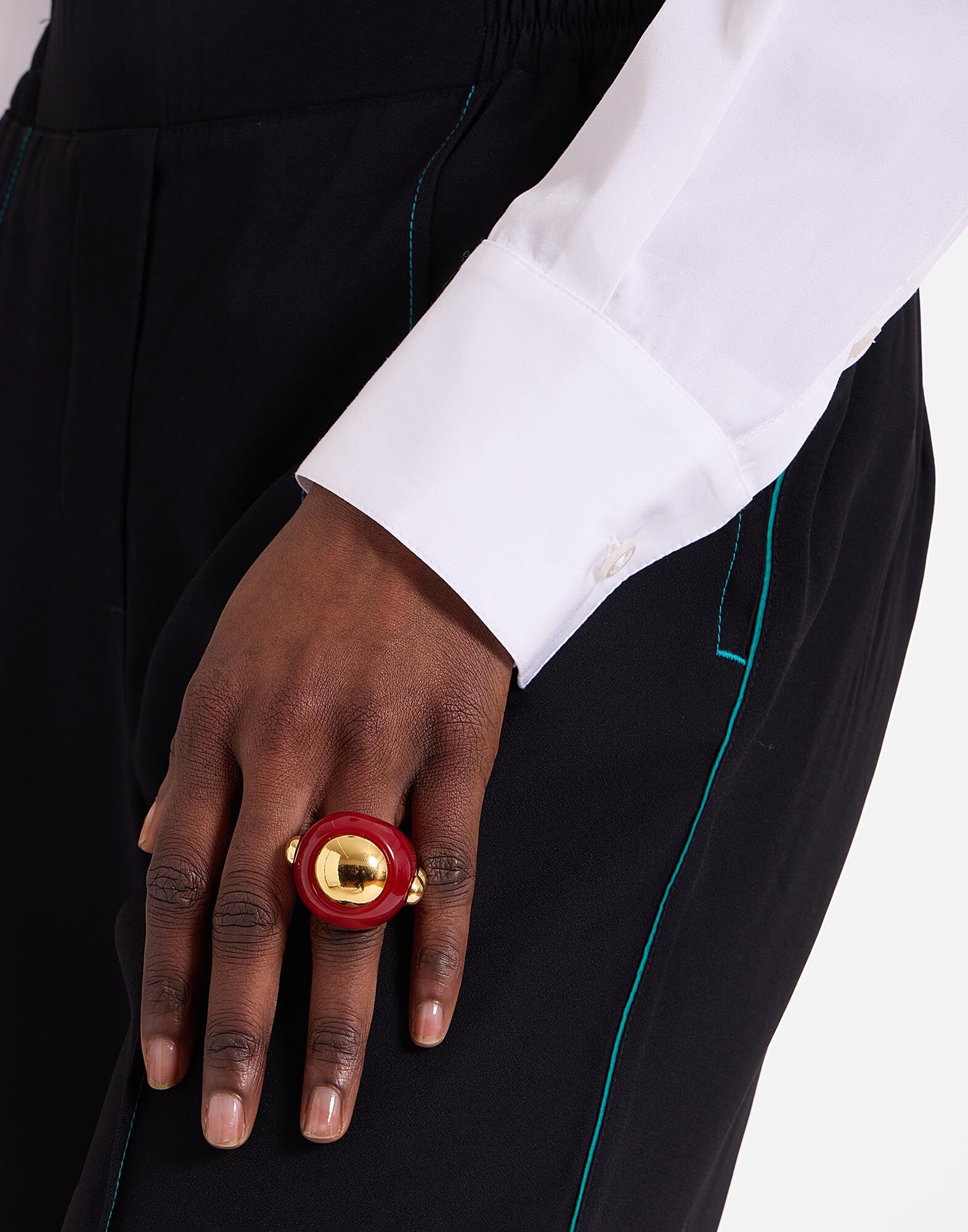 La DoubleJ Hathor Ring Solid Red RIN0002POL005SOLIDRE01