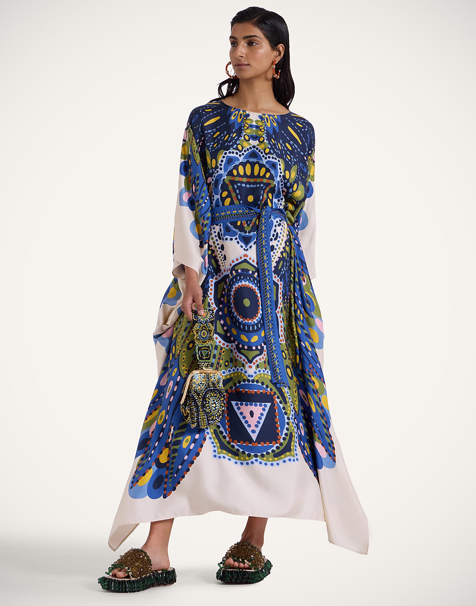 La DoubleJ Square Kaftan Chakra Plac&eacute;e Multicolor DRE0872SIL006CHA05MU01