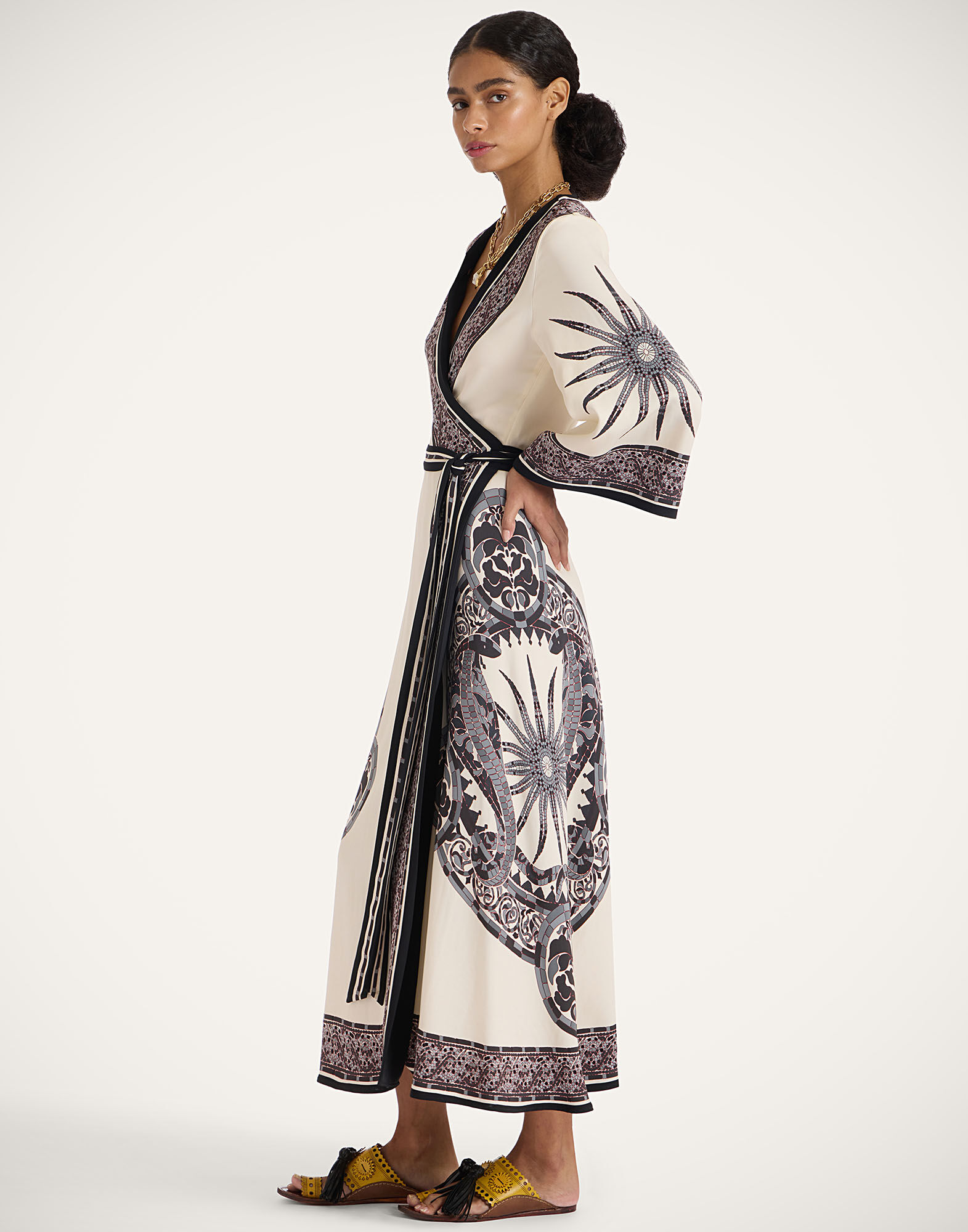 La DoubleJ The Wrap Dress Cobra Plac&eacute;e Grey DRE0734VIS006COB01GY02