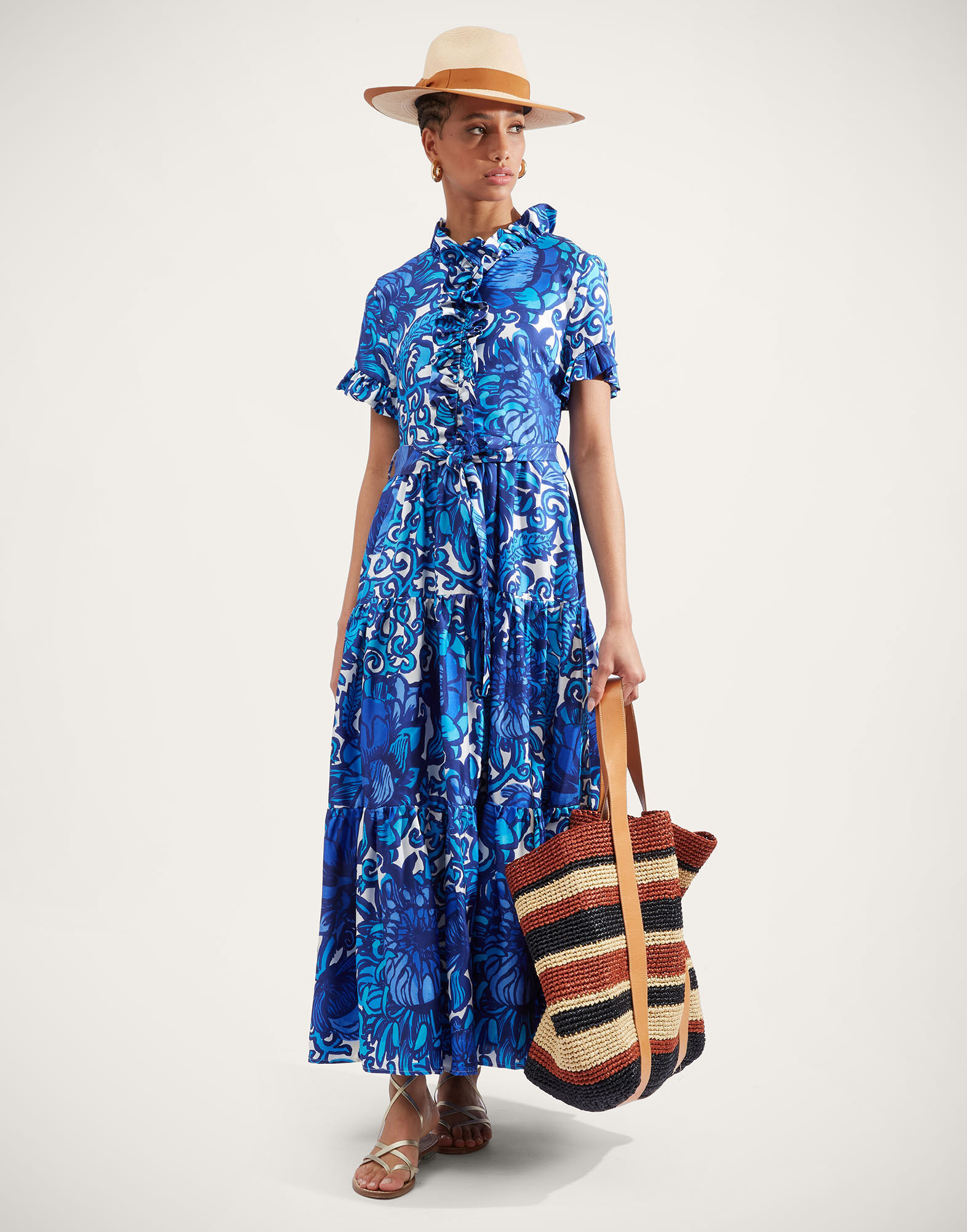 La DoubleJ Long And Sassy Dress Anemone DRE0017SIL001ANE01BU03