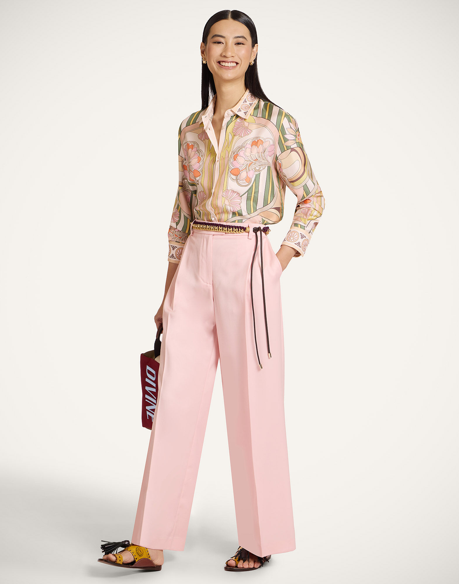 La DoubleJ Loose Pants Solid Pink TRO0135WOL035SOLIDPI01