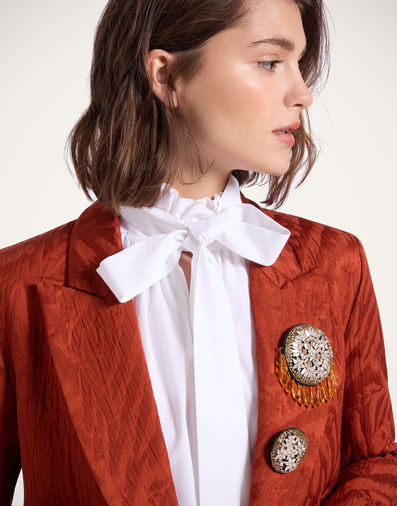 La DoubleJ Set Of 2 Pins Nucleus Champagne BCH0005EMB124NUC05YE07