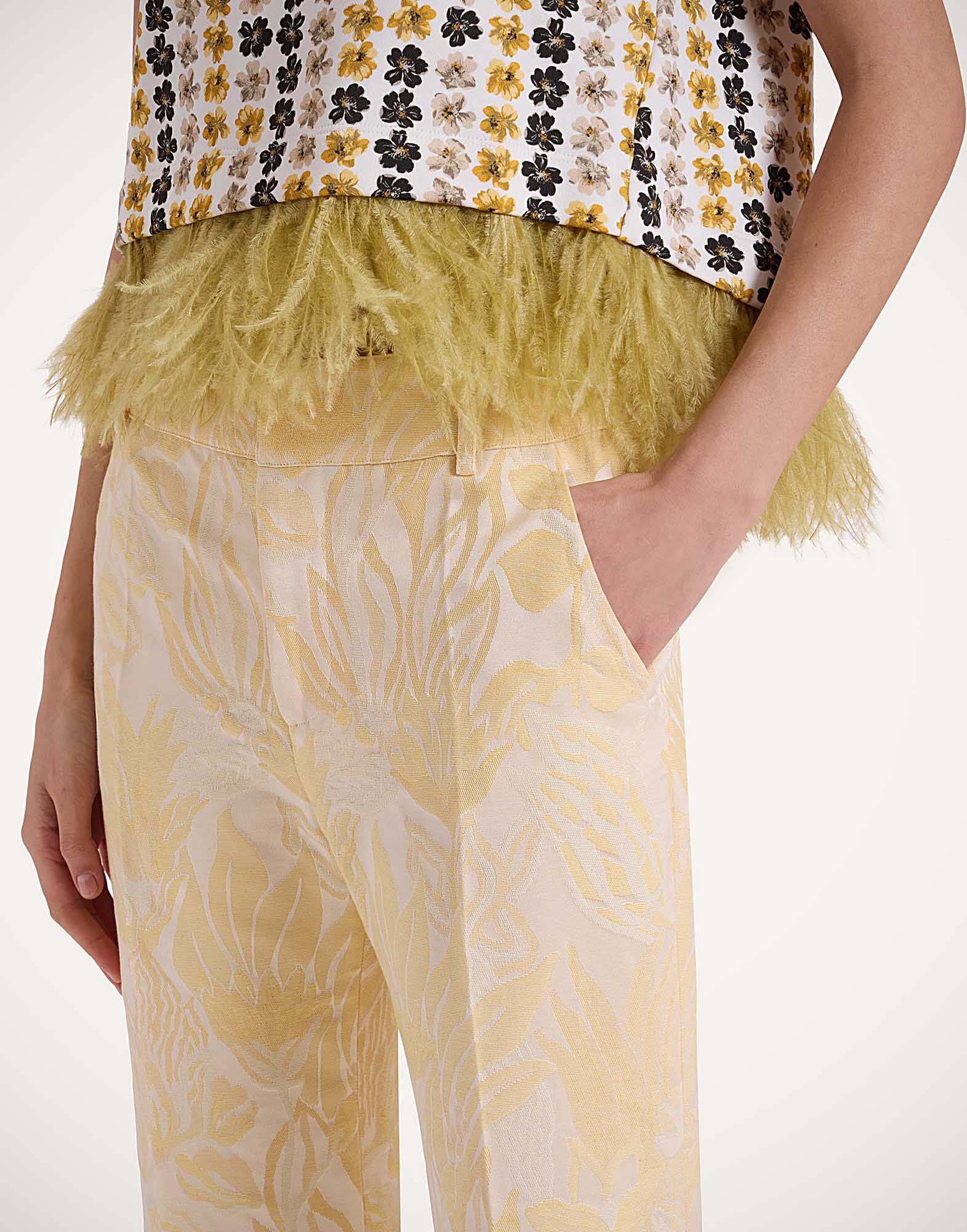 La DoubleJ La Scala Tee Cupid White TSH0026JER039CUP02WH01