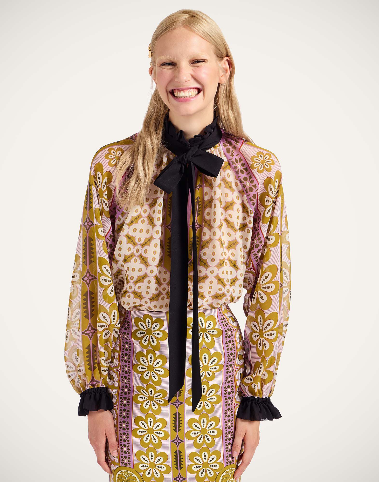 La DoubleJ Cerere Blouse Pagoda Plac&eacute;e Pink SHI0086SIL014PAG01PI01