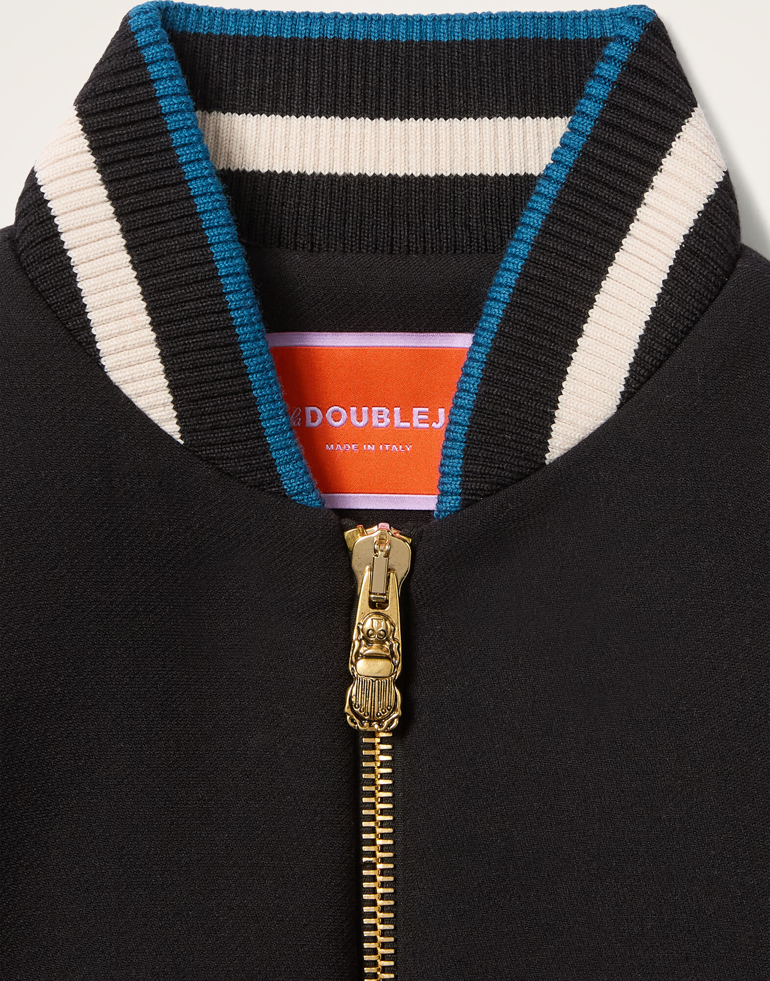 La DoubleJ Brooklyn Bomber Solid Black JAC0128WOL024SOLIDBL01