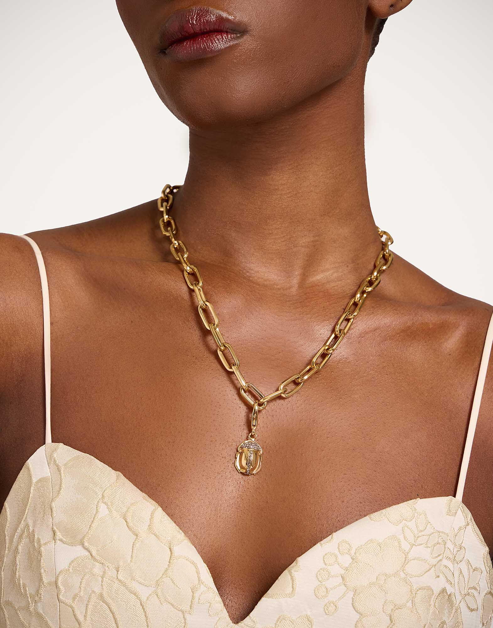 La DoubleJ Khepri Charm 24K Gold Plate & Rhinestone CHM0024BRA009SOLIDYE05