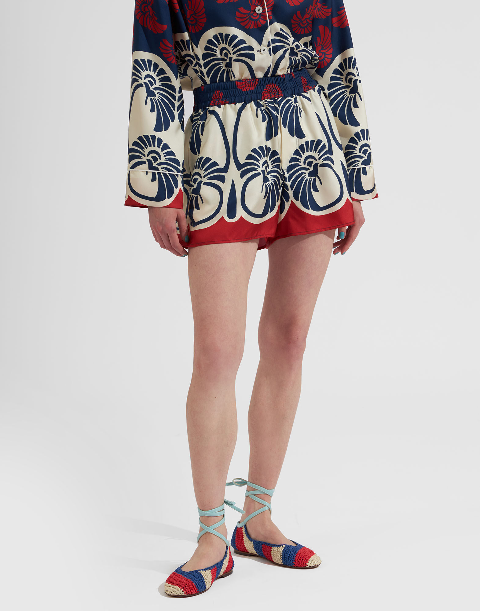 La DoubleJ Pull-Up Shorts Palmetto Plac&eacute;e TRO0059SIL001PIG01BU06