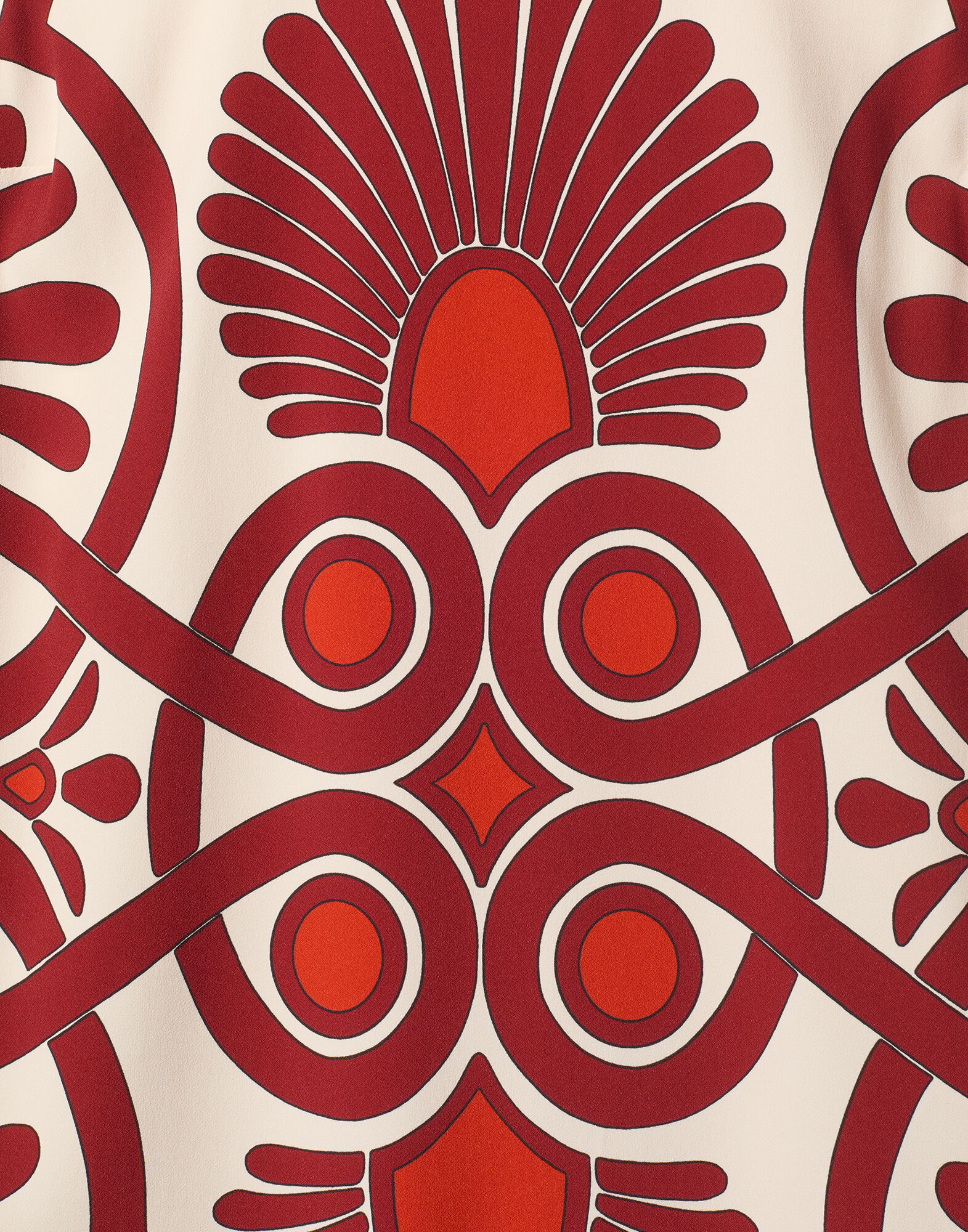 La DoubleJ Stretch Tunic Medallion Plac&eacute;e Cream DRE0758VIS011MED01WH03