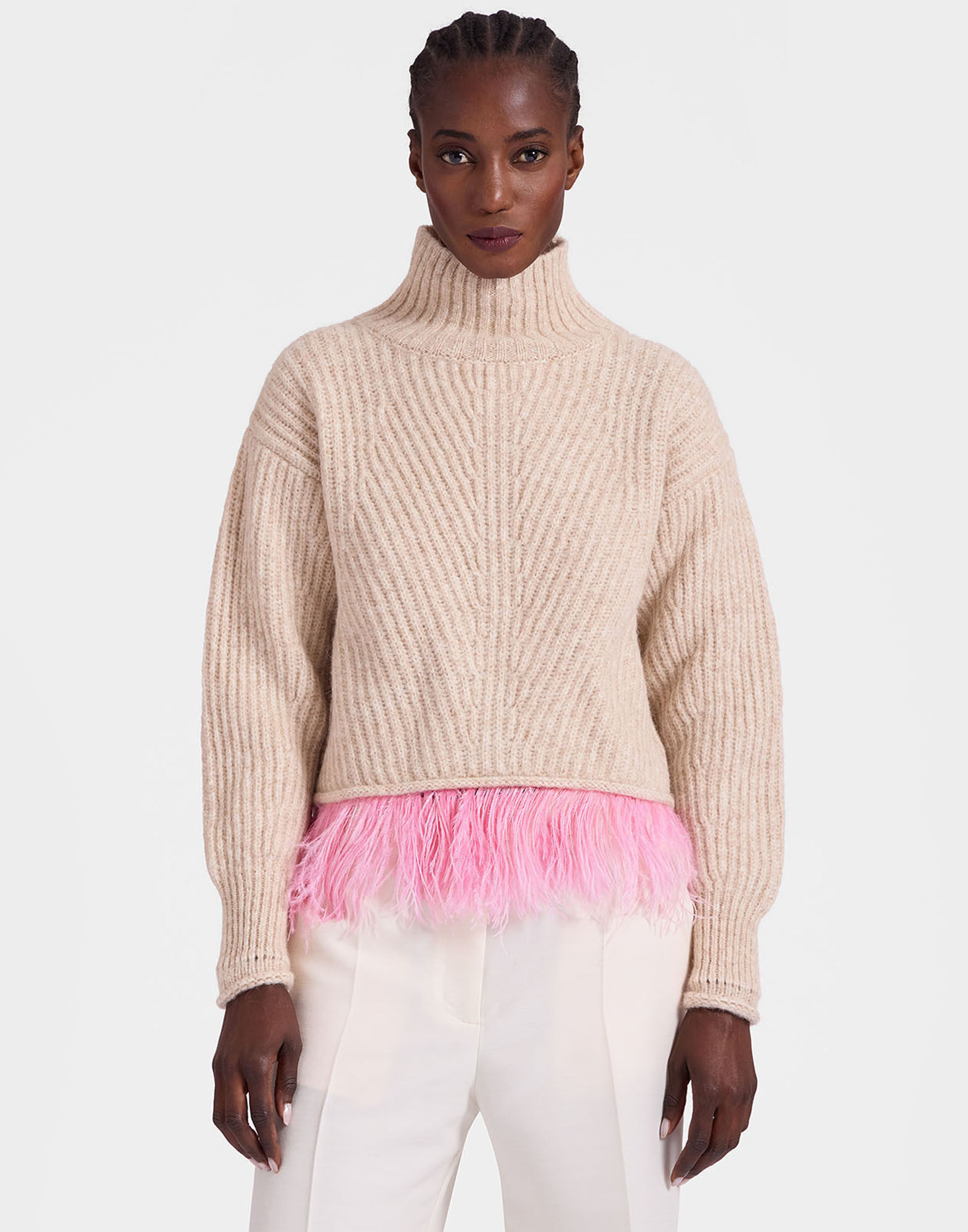 La DoubleJ High Kick Sweater Ivory PUL0174KNI098VA211WH04