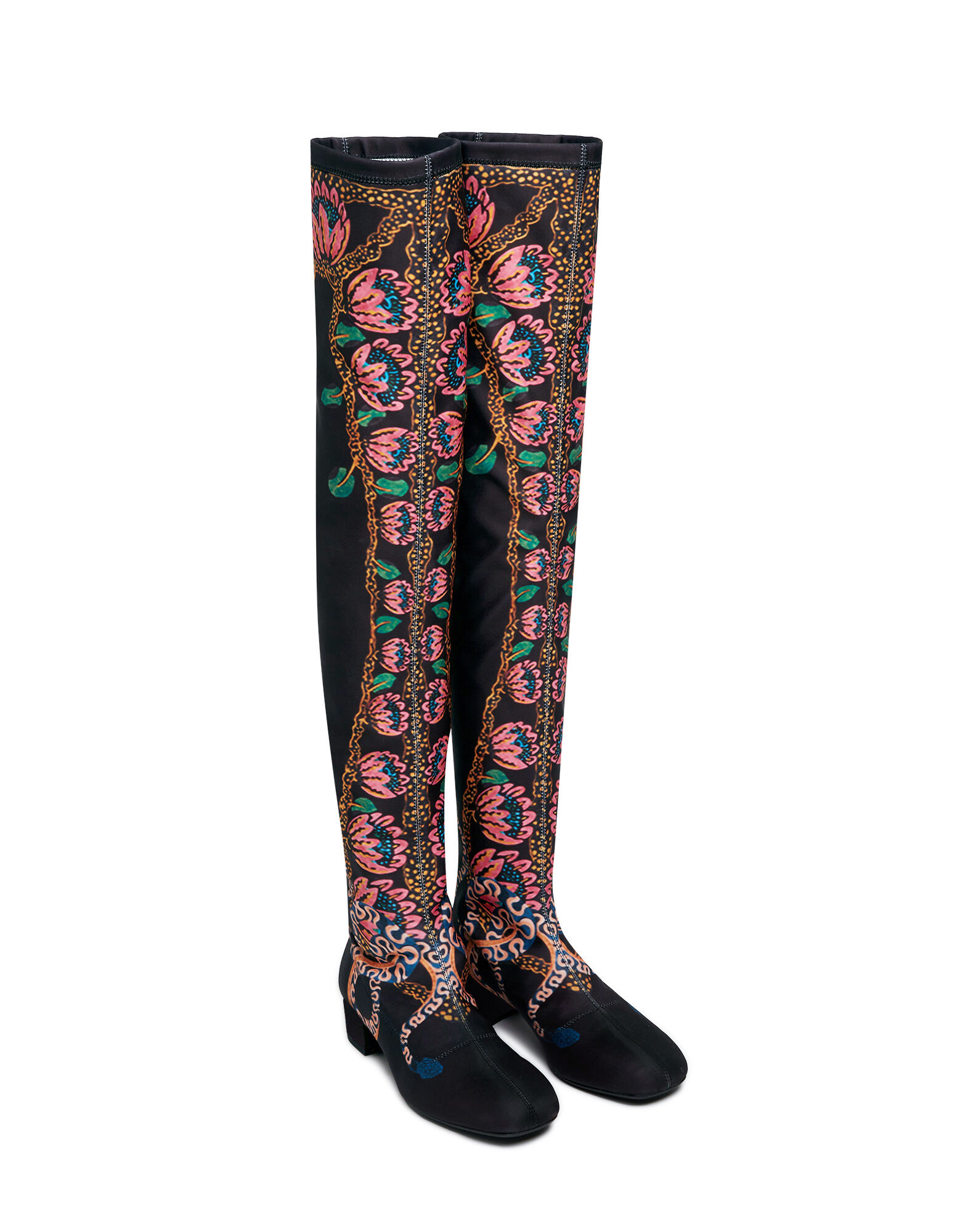 La DoubleJ Stretch Boots Eve Black SHO0108LYC005EEC01BL01