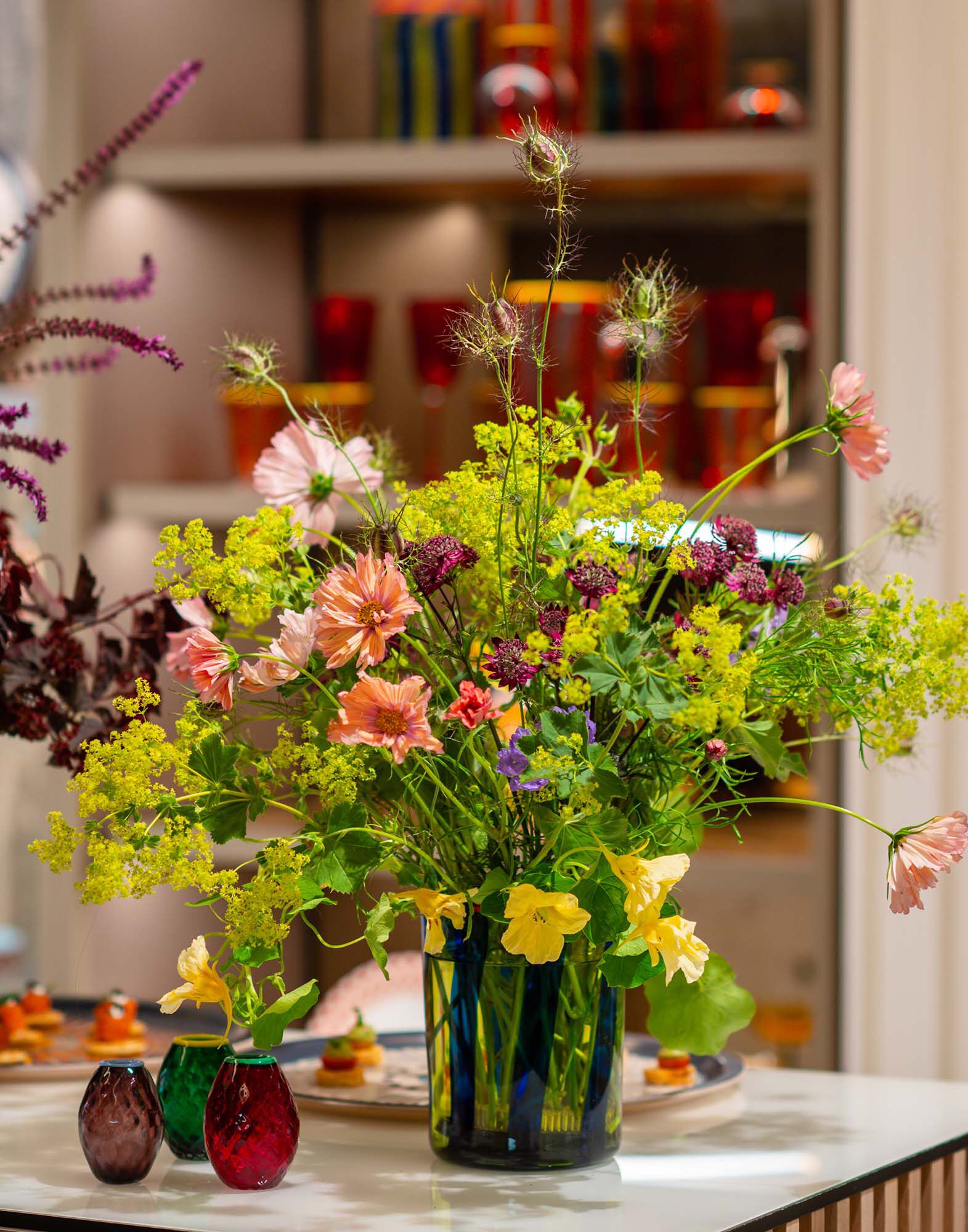 La DoubleJ Torretta Vase Blue VAS0021MUR001RIG14BU03