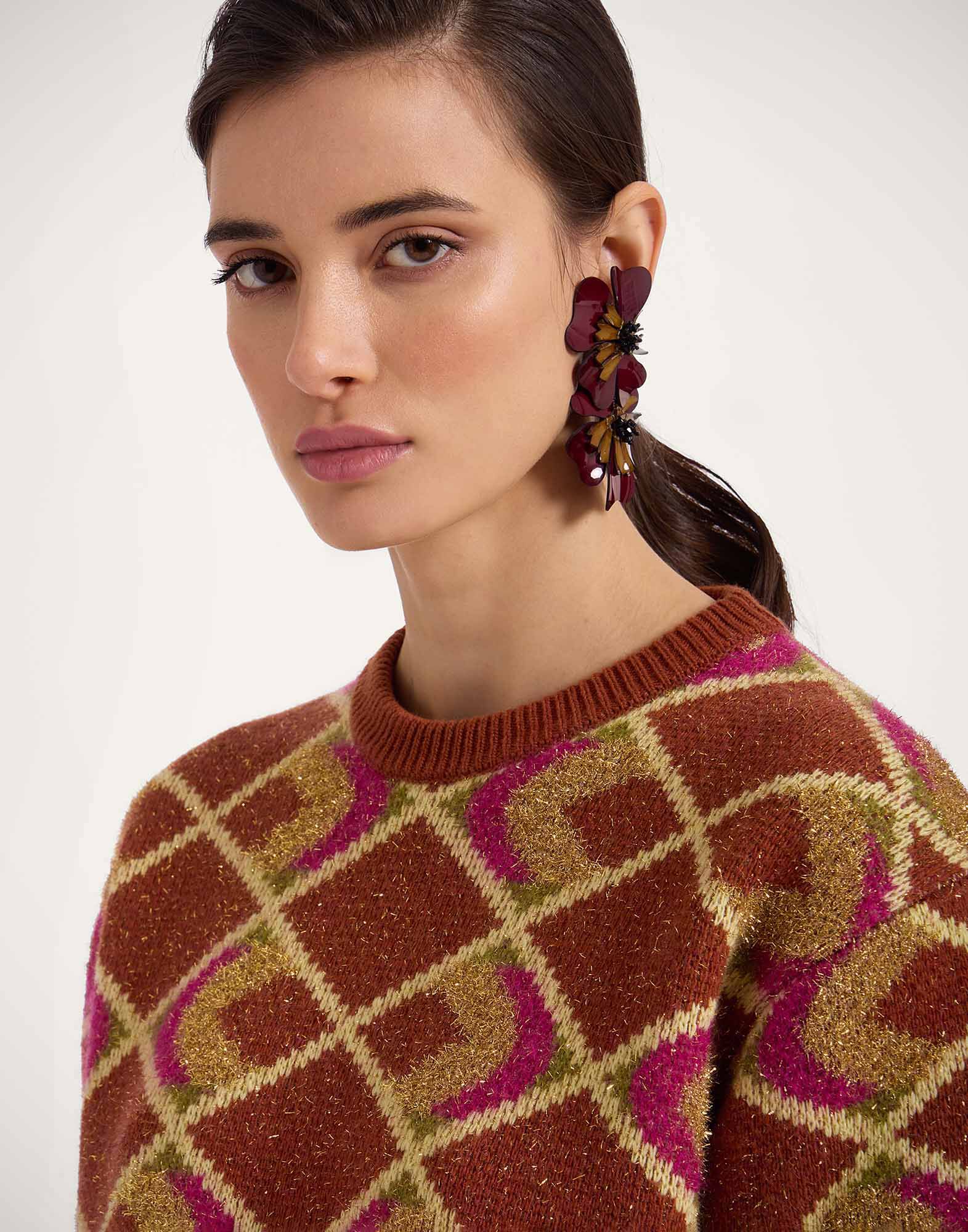 La DoubleJ Half-Light Crewneck Half-Light Brown PUL0240KNI132VA306BR02