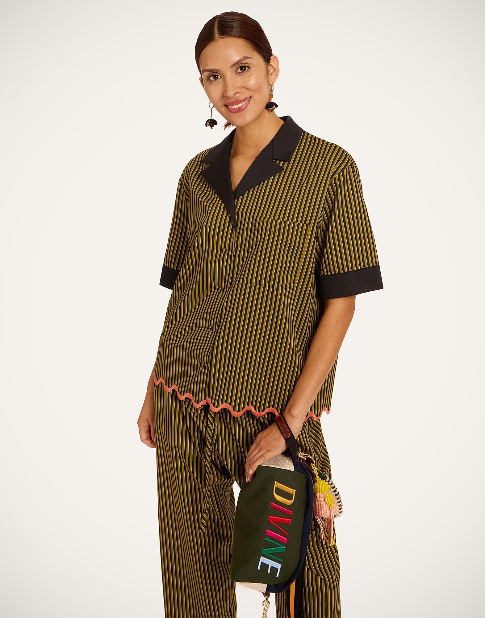 La DoubleJ Boxy Shirt Pinstripe Green SHI0170VIS029STR09GR02