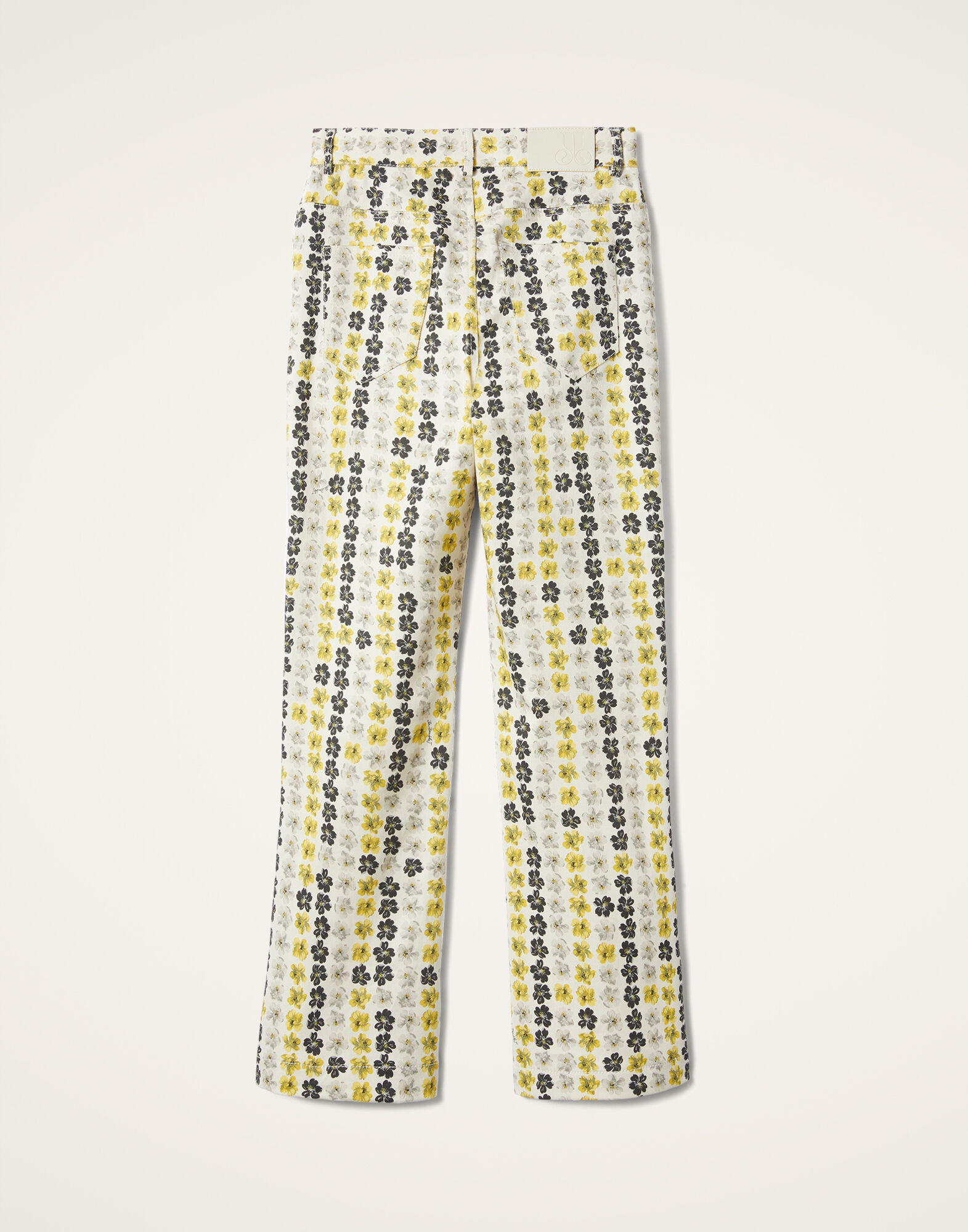 La DoubleJ The Cropped Flare Jean Cupid White TRO0158COT063CUP02WH01