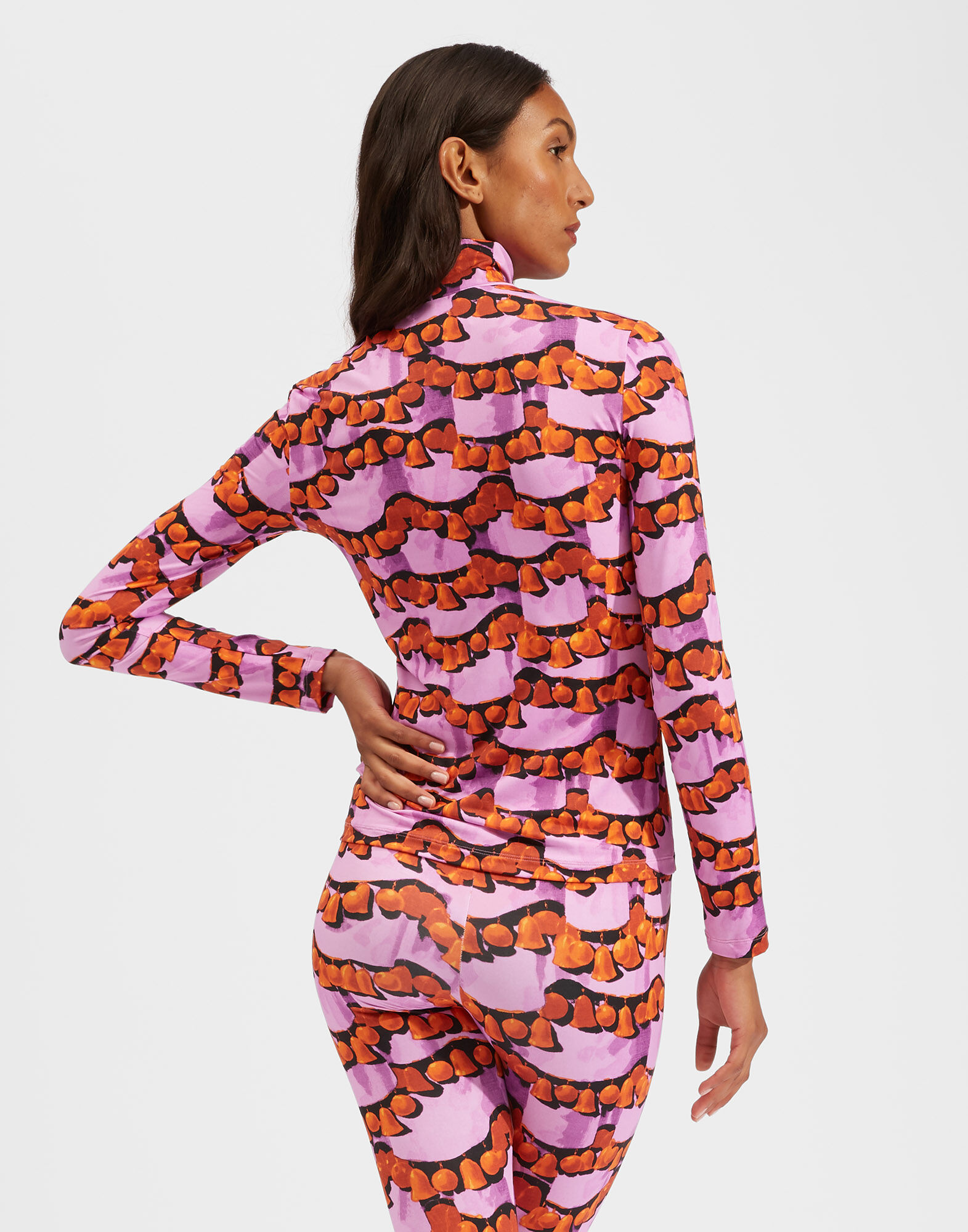 La DoubleJ Turtleneck Liberace Ciclamino SHI0030JER005LBR0002