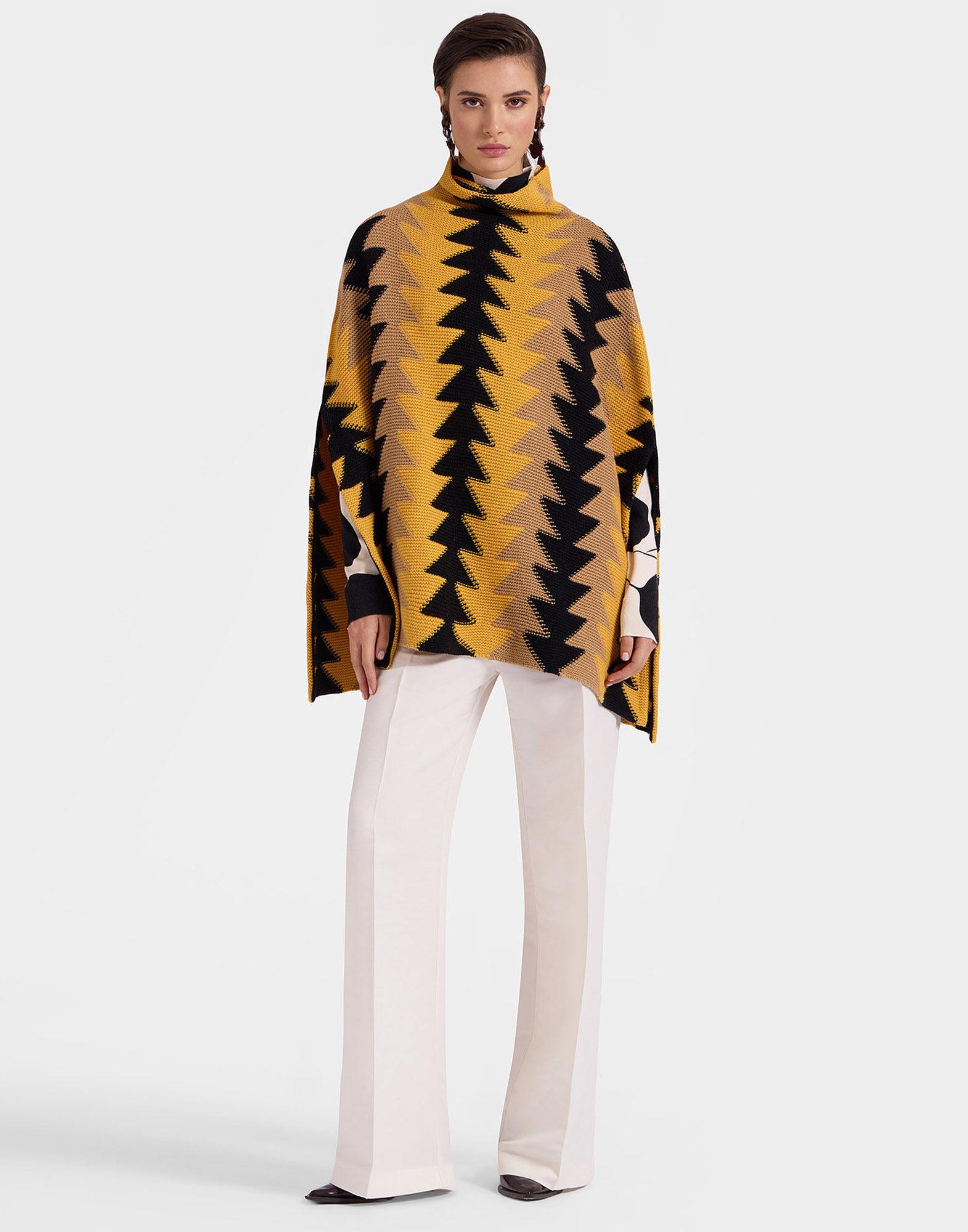 La DoubleJ Trine Cape Yellow PUL0184KNI096VA263YE02