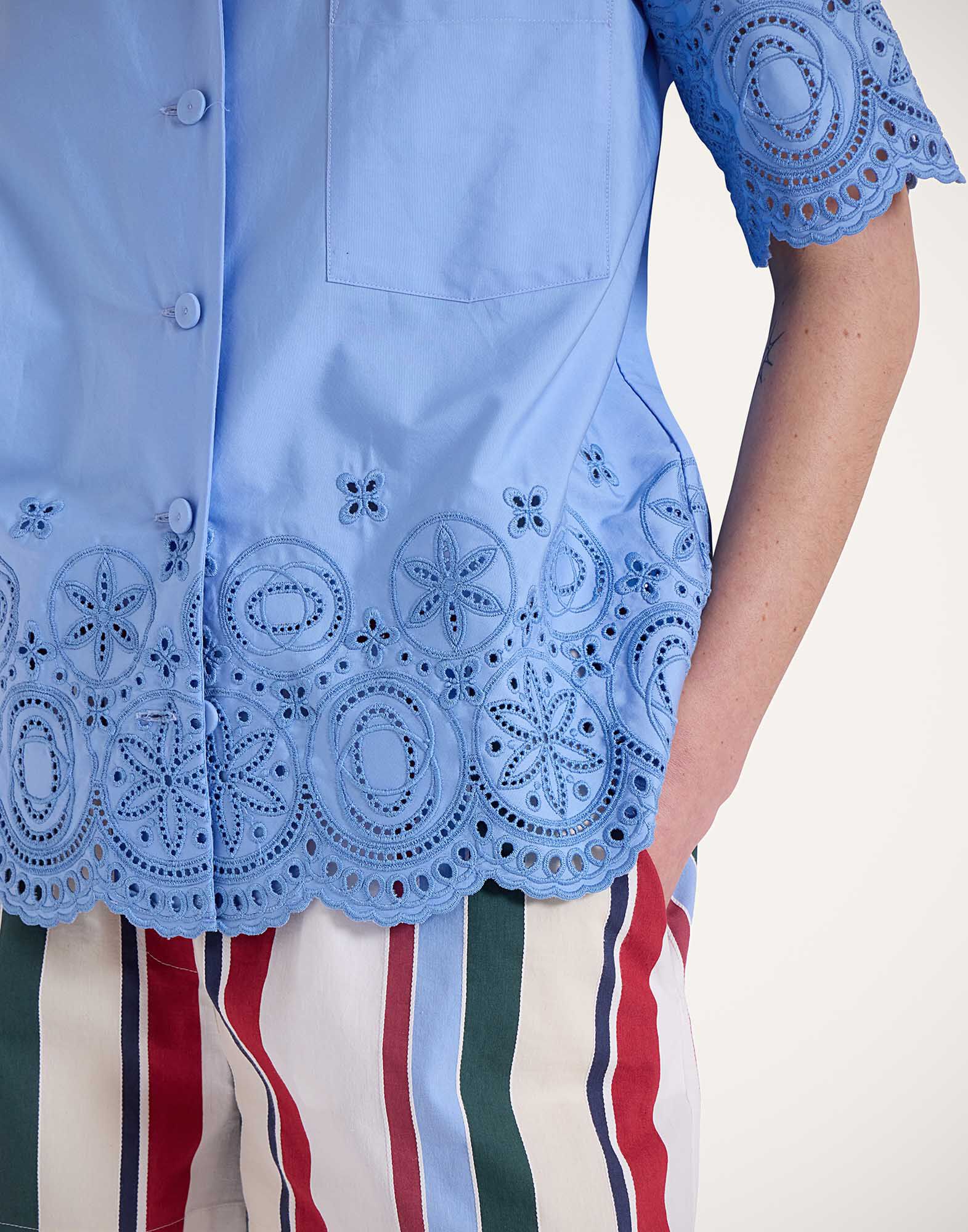 La DoubleJ Boxy Shirt Sangallo Eclipse Light Blue SHI0130SAN005ECL03BU01