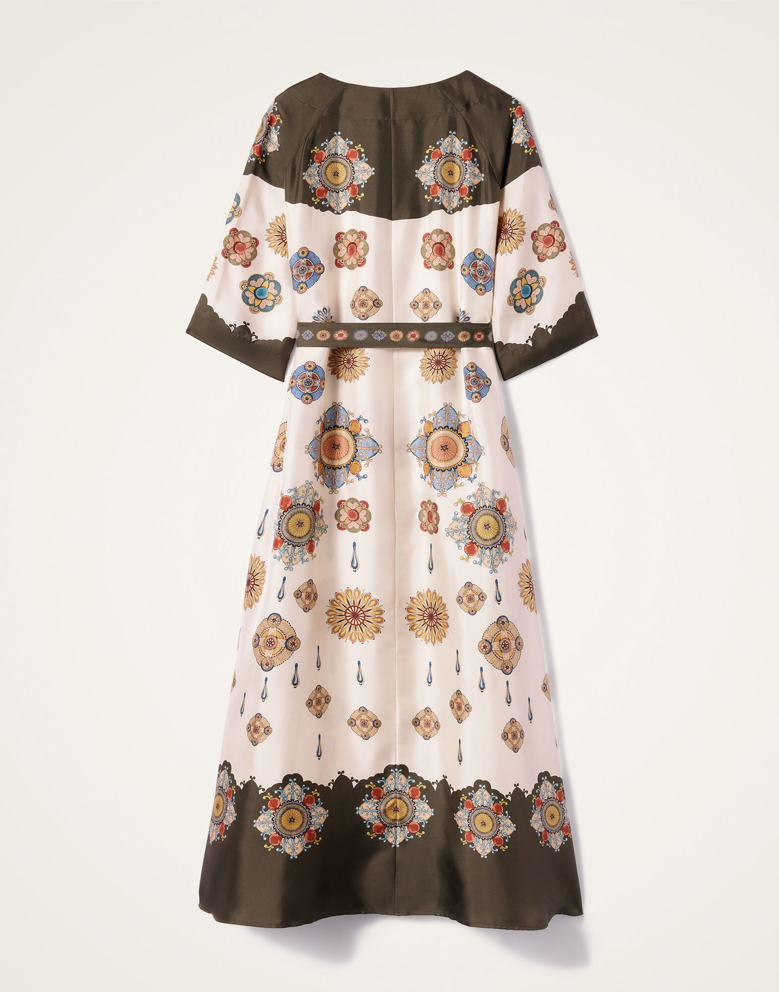 La DoubleJ Muumuu Dress Round Neck Nucleus Plac&eacute;e Off White DRE0574SIL001NUC06WH05